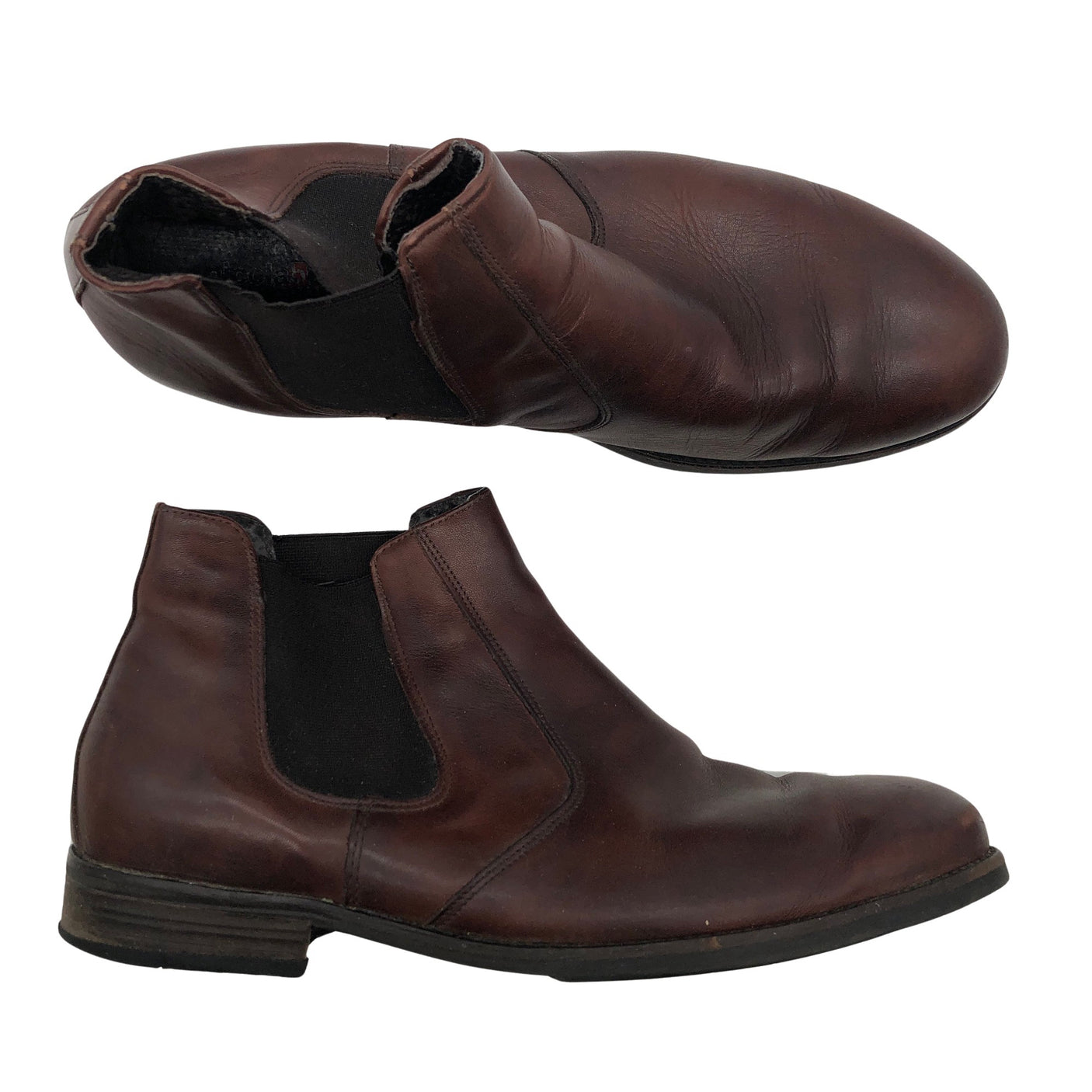 Pahkluud, suurus 44.