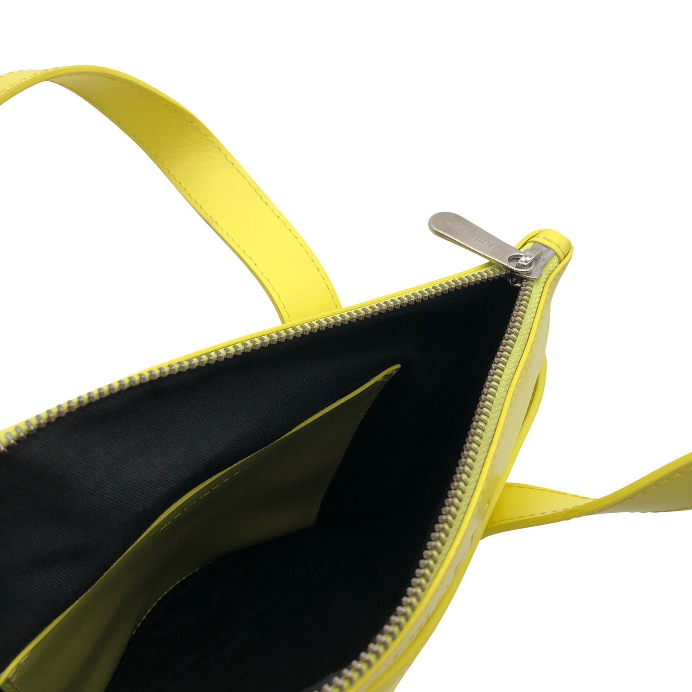 Õlakott, täis Mini.