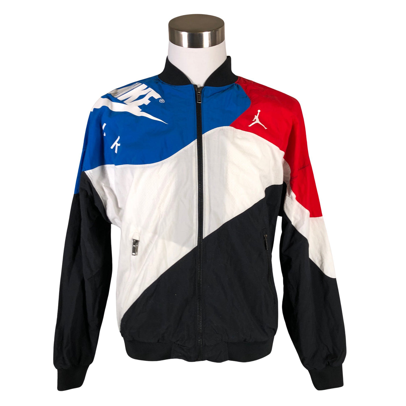Unisex Jordan (Nike) - Välistekk, suurus M - (1)