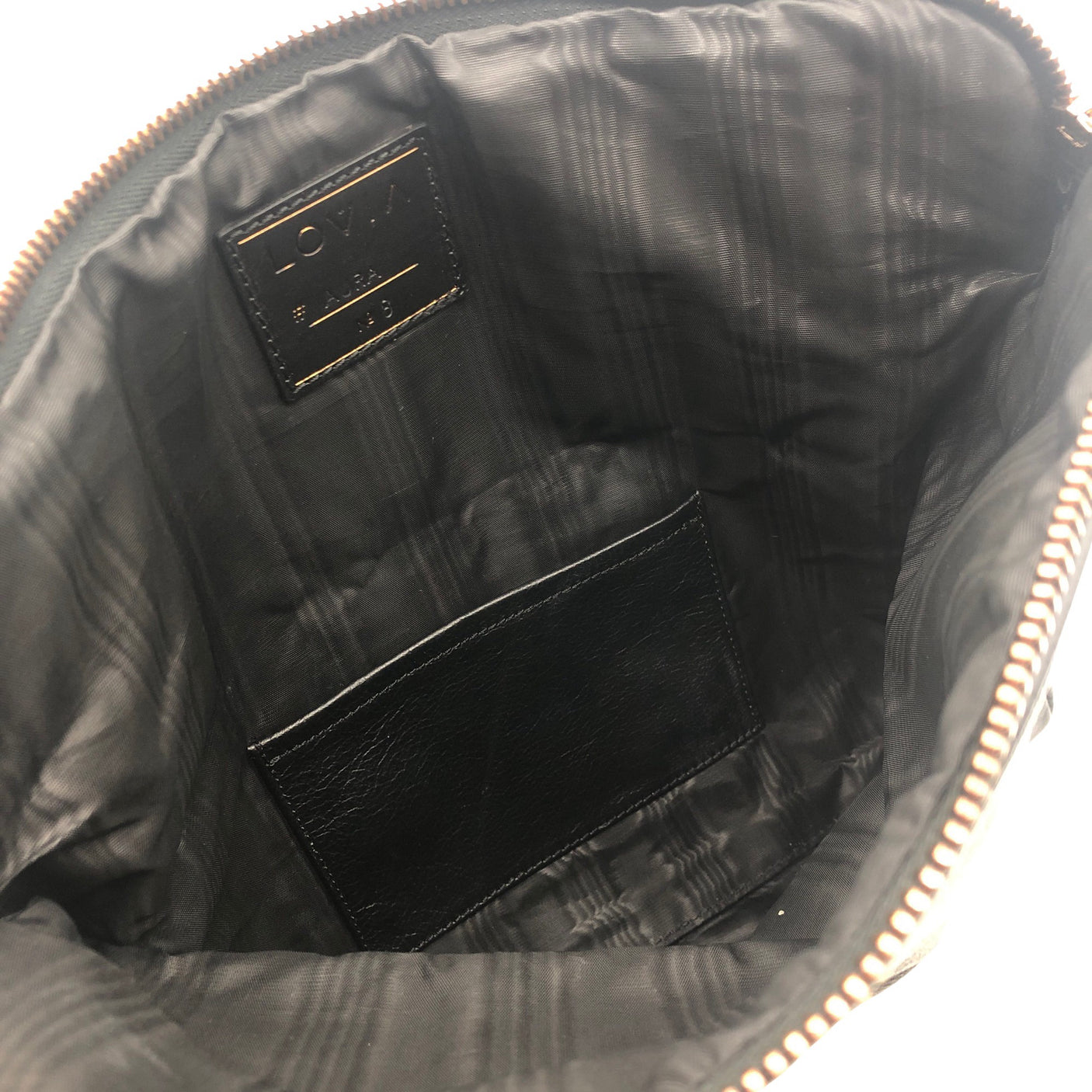 Unisex Lovia - Käsilaukku, koko Midi - (3)