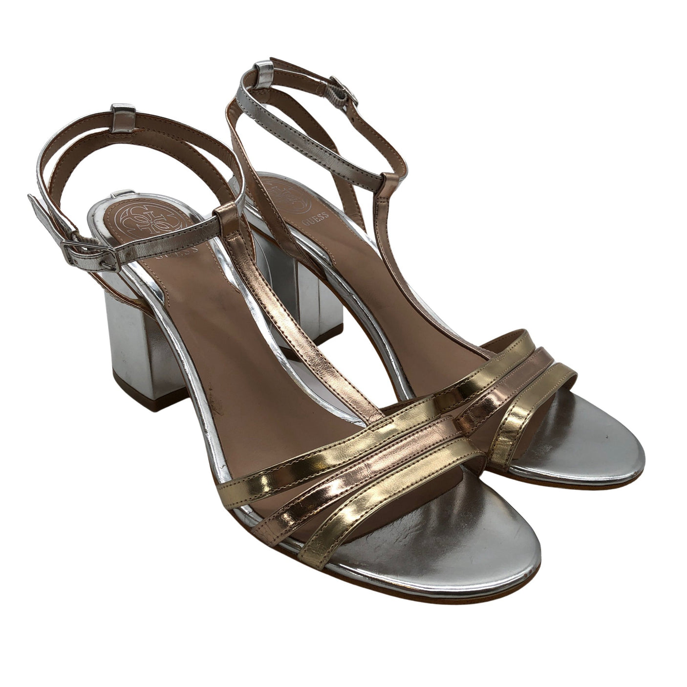 Unisex Guess - Korolliset sandaalit, koko 37 - (3)