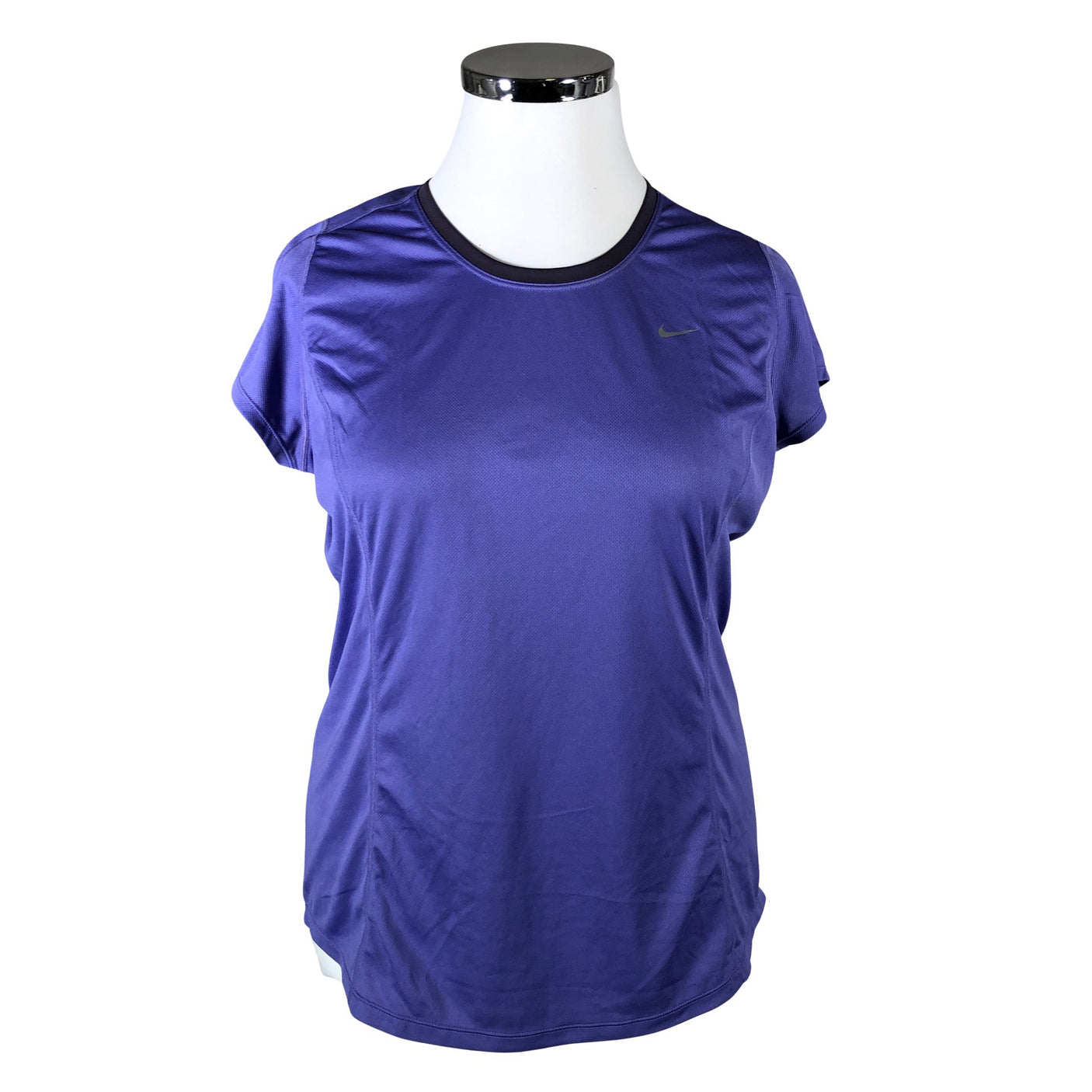 Unisex Nike - Urheilupaita, lyhyet hihat, koko 42 - (1)