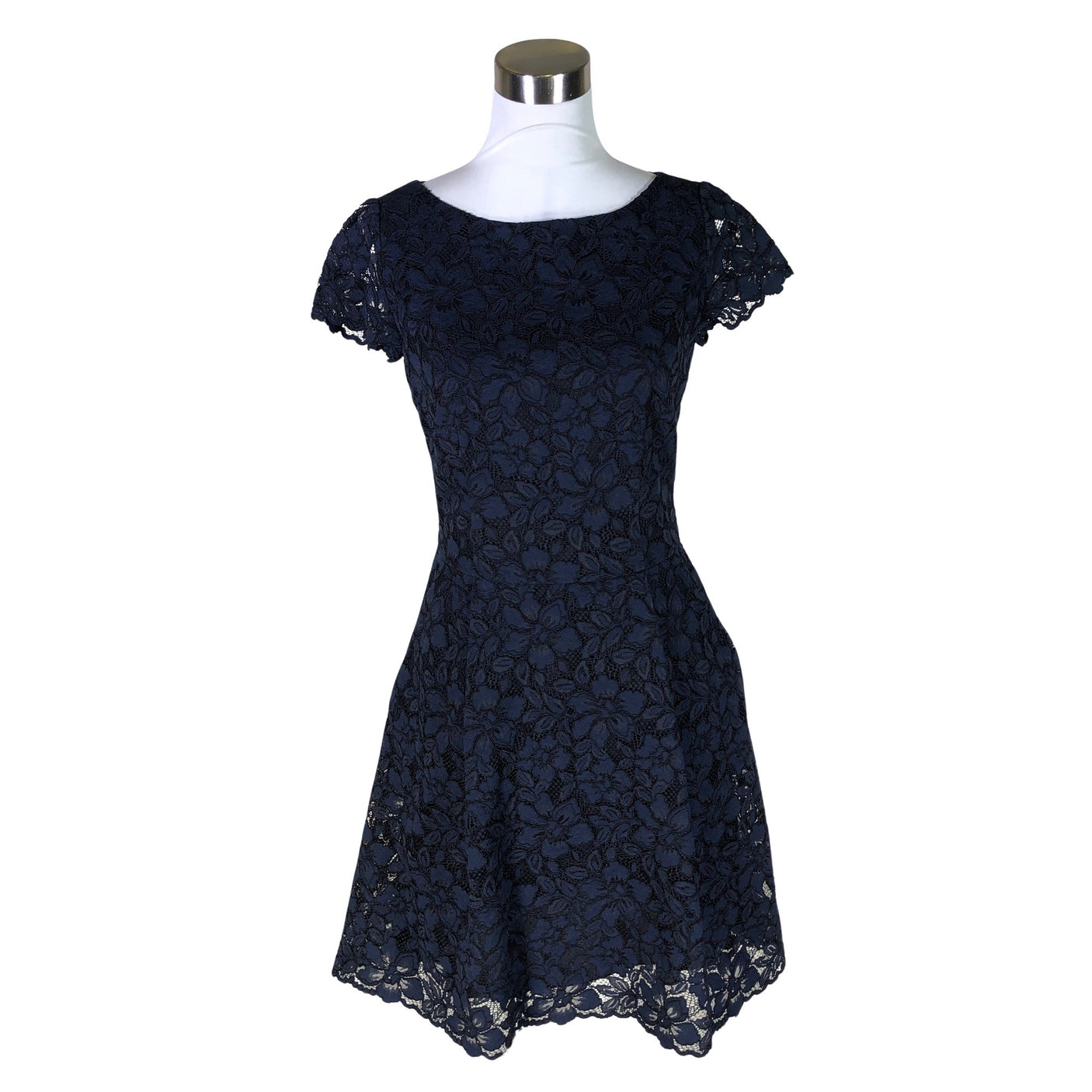 Unisex Hugo Boss - Juhlamekko, koko 36 - (1)