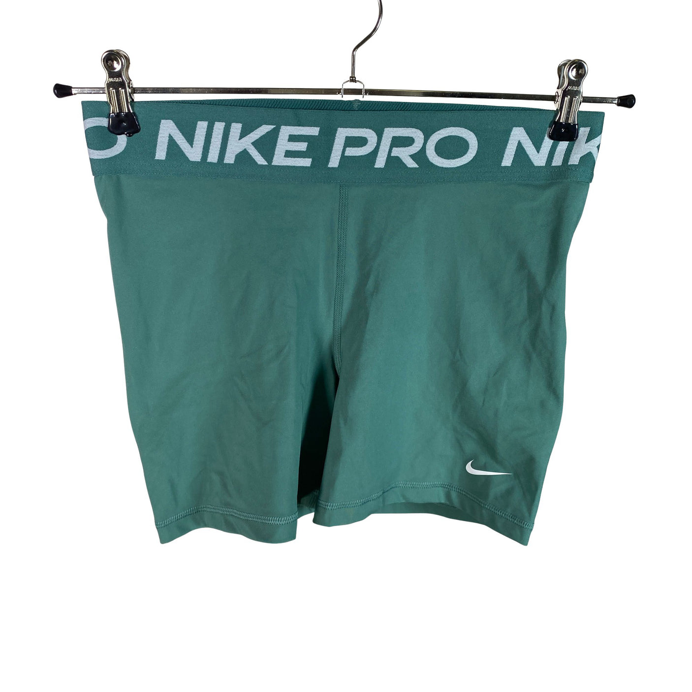 Unisex Nike - Urheilushortsit, koko 38 - (1)