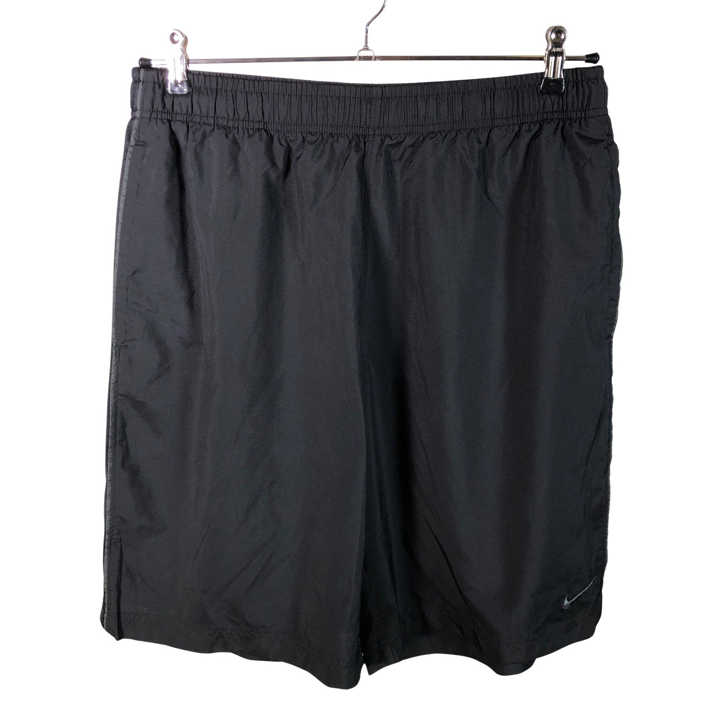 Unisex Nike - Urheilushortsit, koko L - (1)