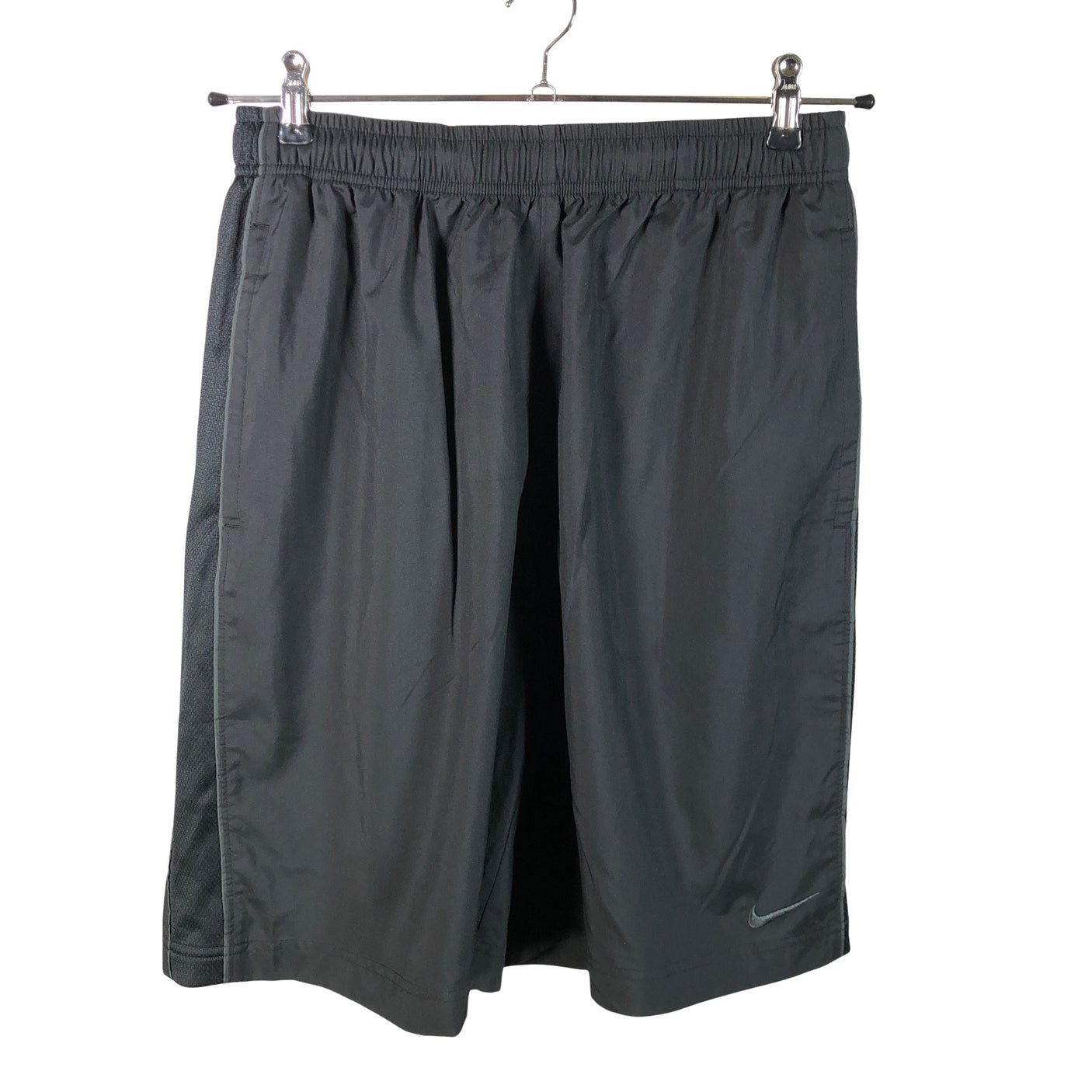 Unisex Nike - Urheilushortsit, koko L - (1)