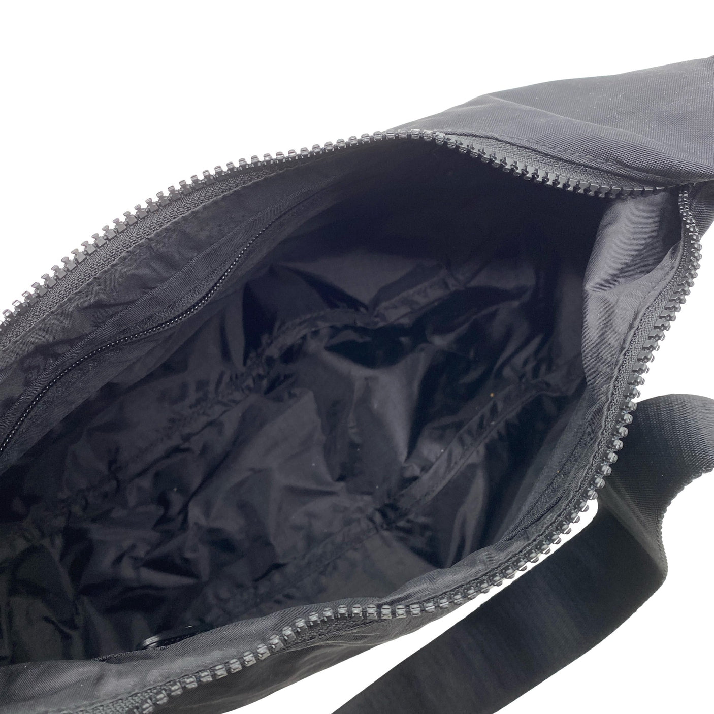 Unisex Baggu - Olkalaukku, koko Midi - (2)