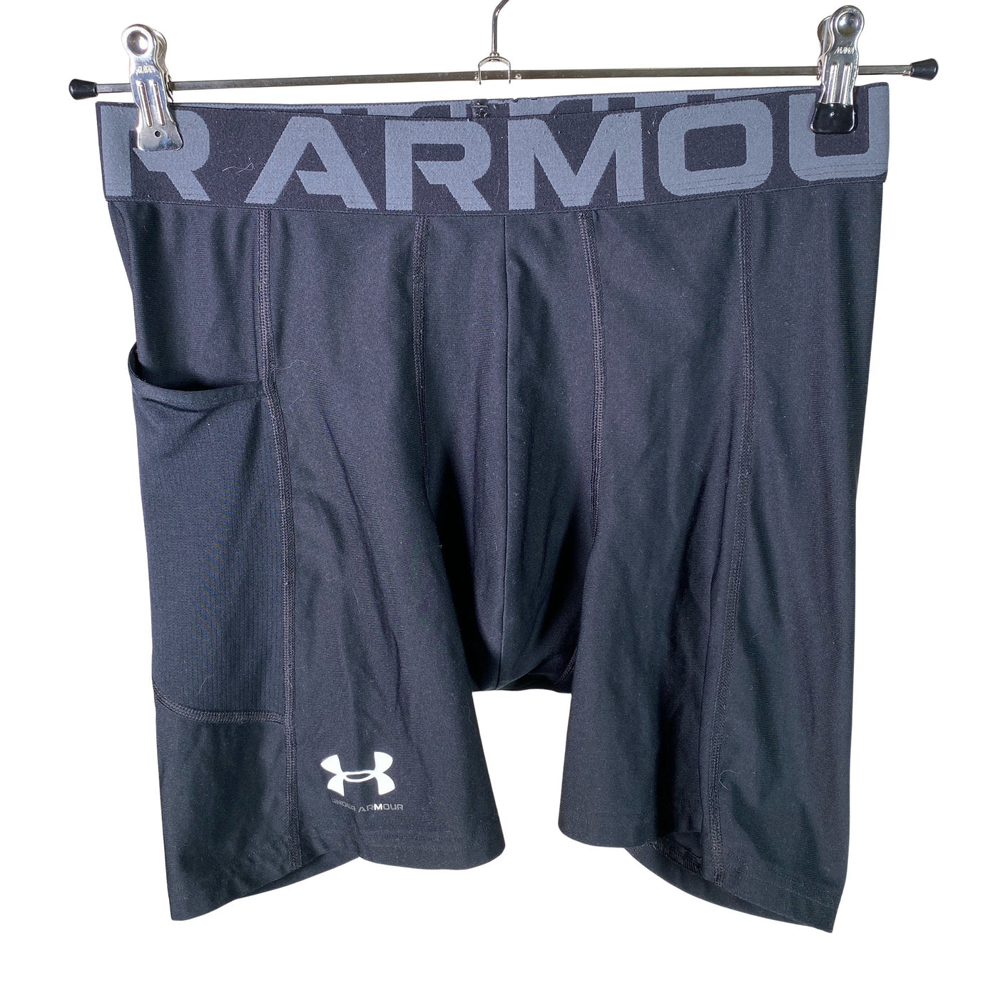 Unisex Under Armour - Urheilushortsit, koko L - (1)