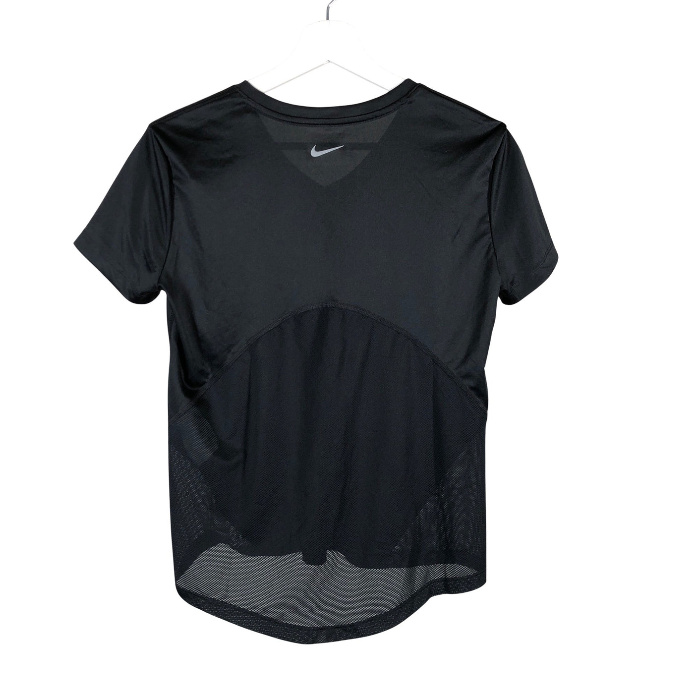 Unisex Nike - Urheilupaita, lyhyet hihat, koko 36 - (2)