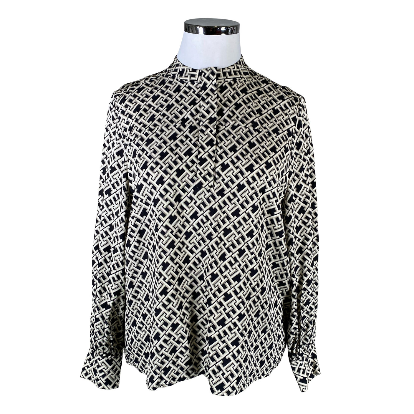 Unisex Tommy Hilfiger - Pusero, koko 42 - (2)
