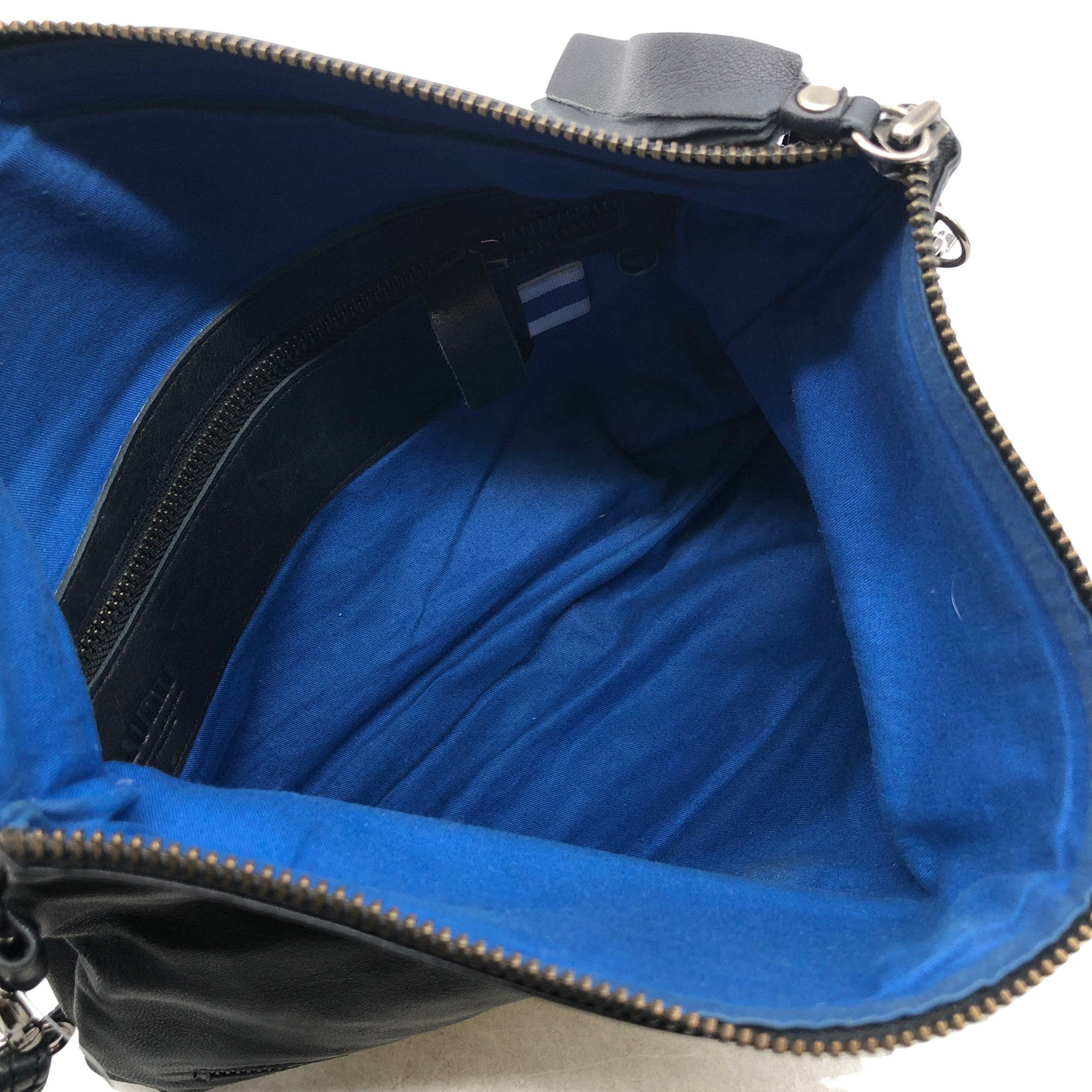 Unisex Lumi - Olkalaukku, koko Midi - (2)