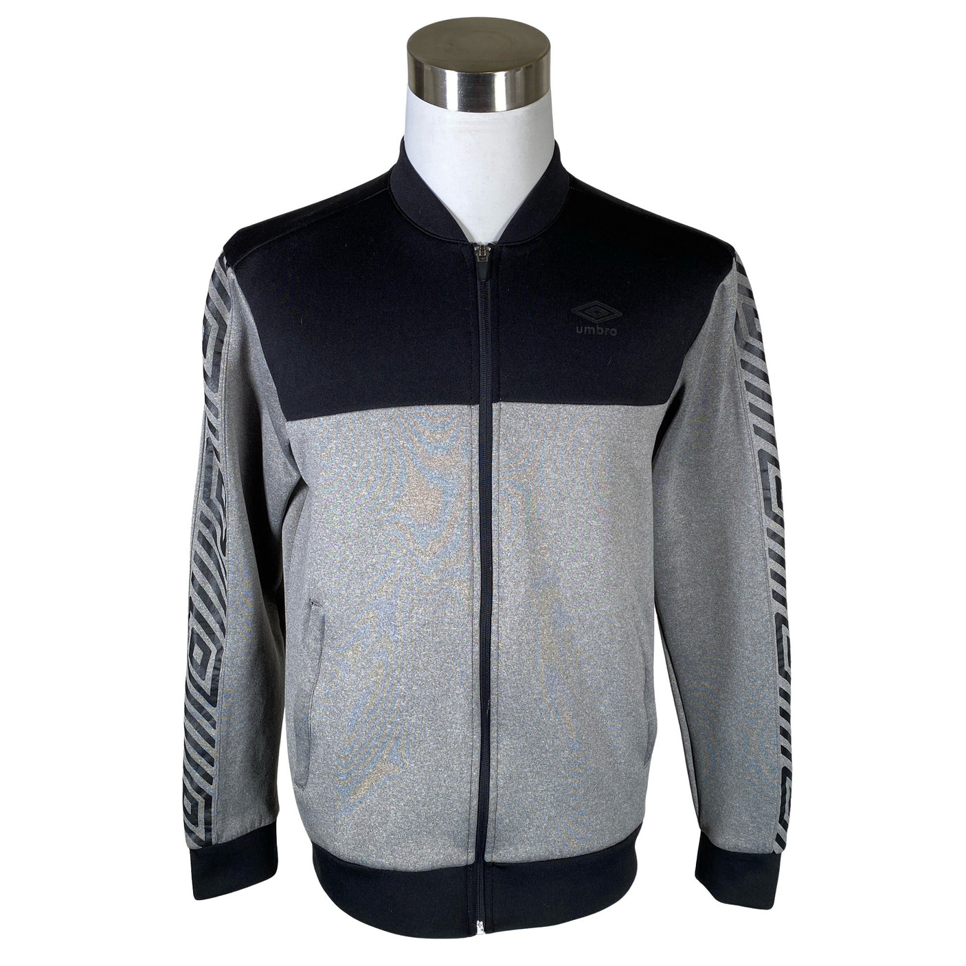 Unisex Umbro - Swetari, koko 46 - (1)
