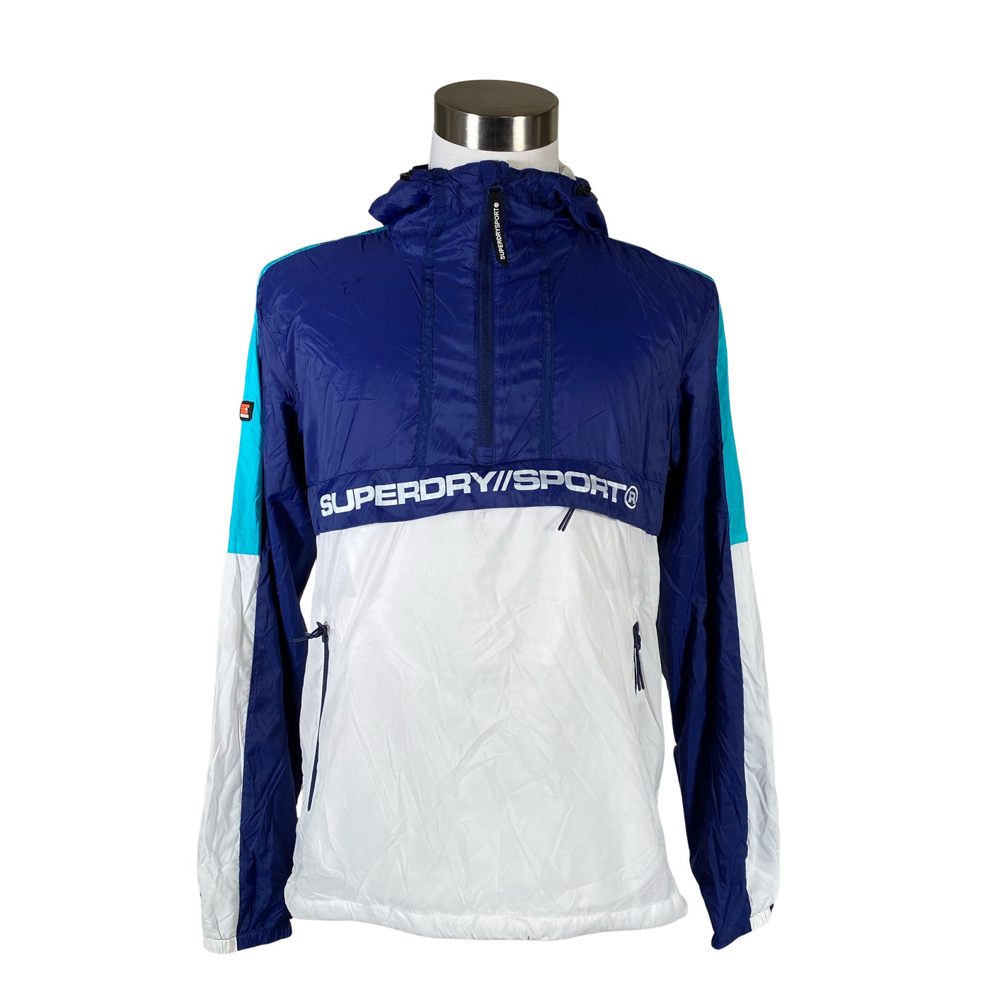 Unisex Superdry - Ulkoilutakki, koko M - (1)