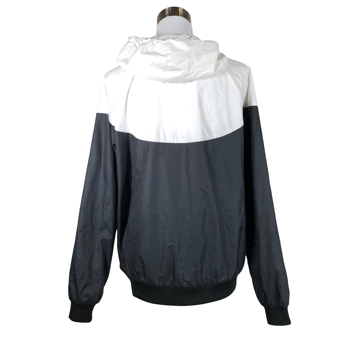Unisex Nike - Ulkoilutakki, koko 40 - (2)