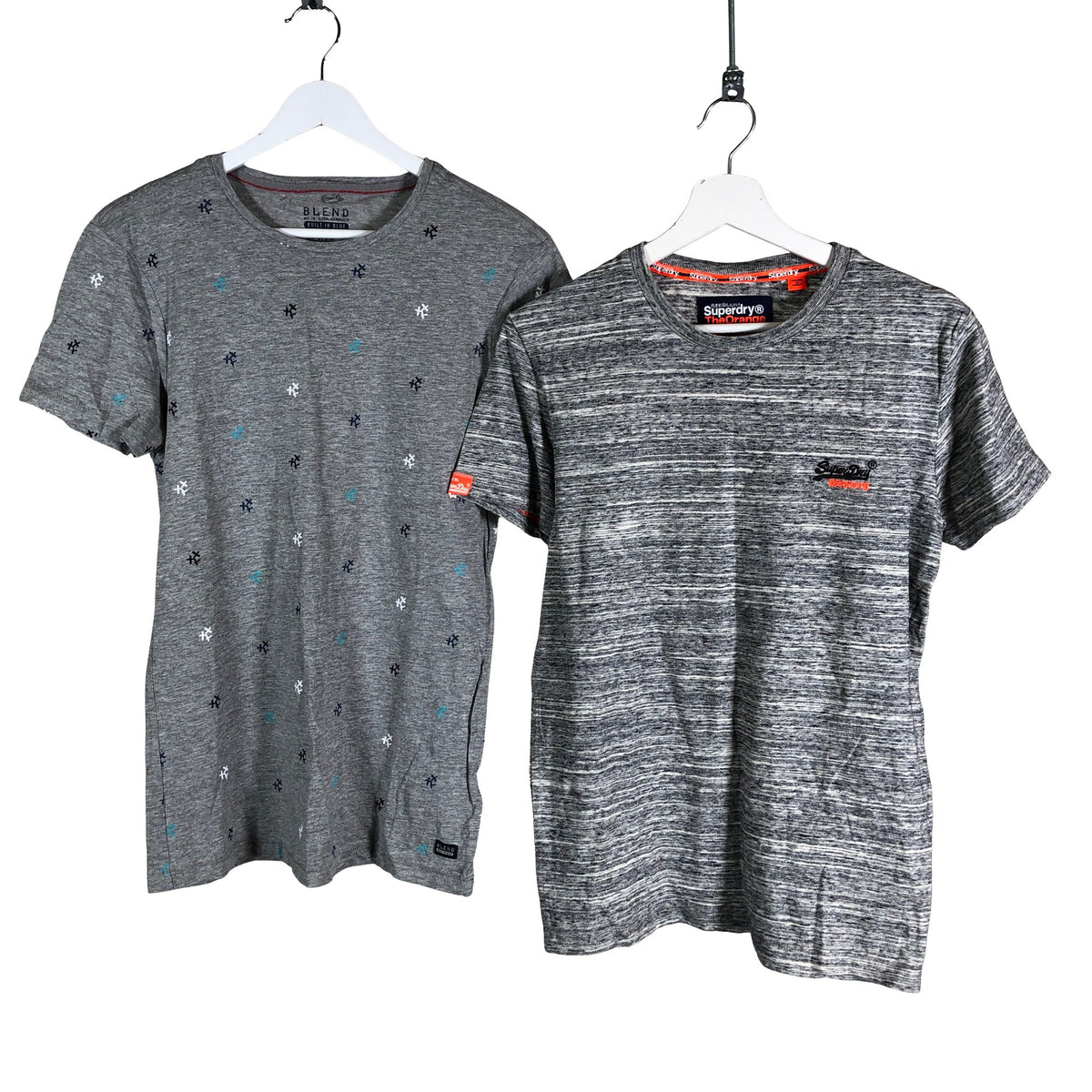 Unisex Superdry - T-paita, koko S - (1)