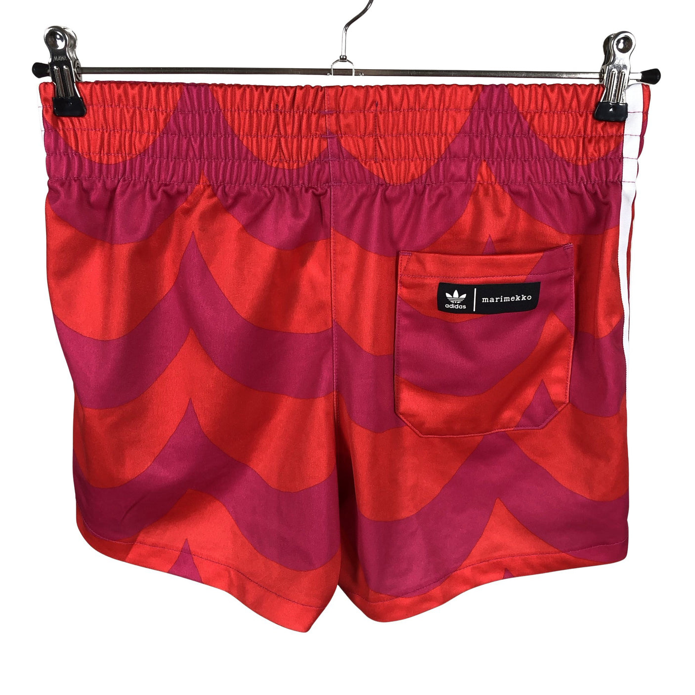 Unisex Adidas - Lühikesed spordipüksid, suurus 38 - Punane (2)