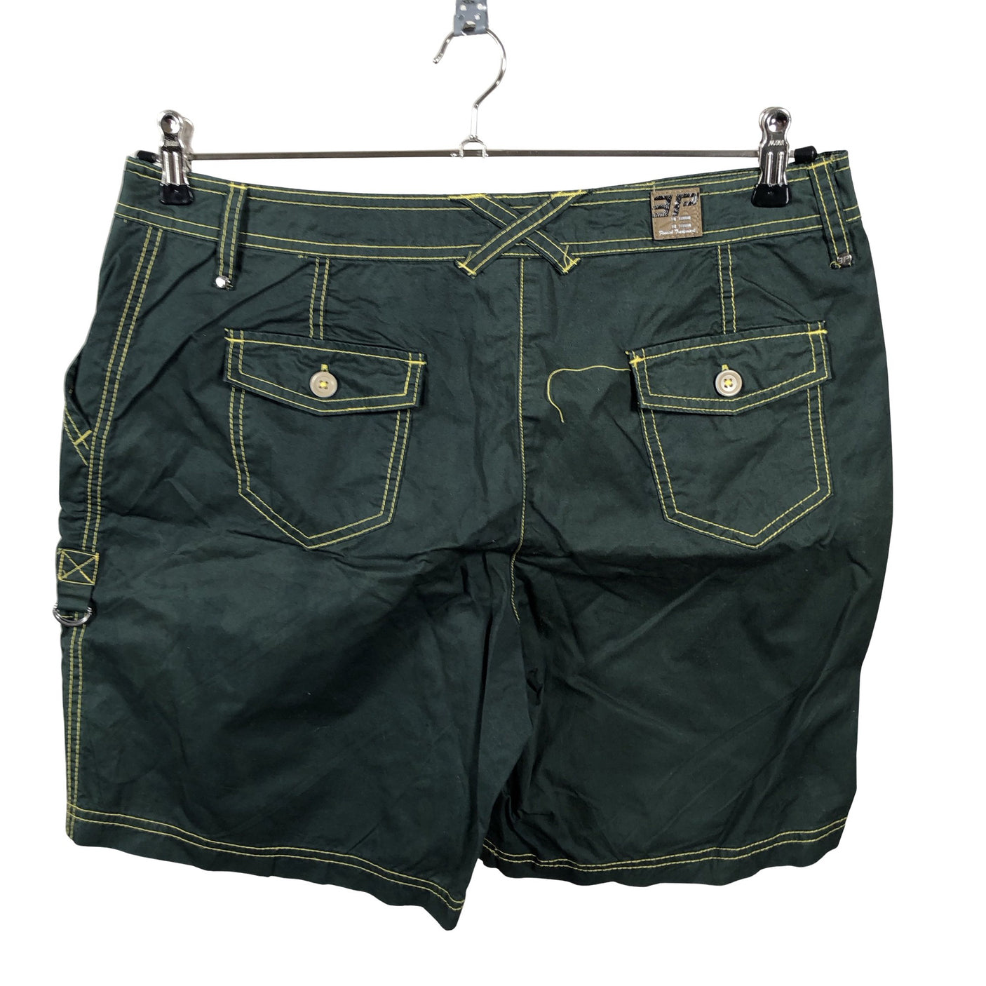 Unisex Icepeak - Lühikesed püksid, suurus 42 - Roheline (2)