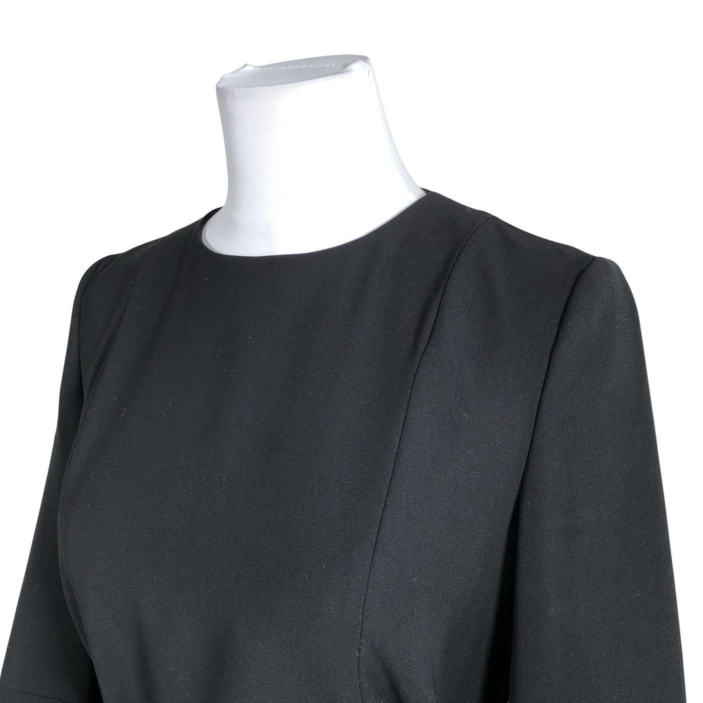 Unisex Hugo Boss - Mitteveniv kleit, suurus 36 - Must (3)