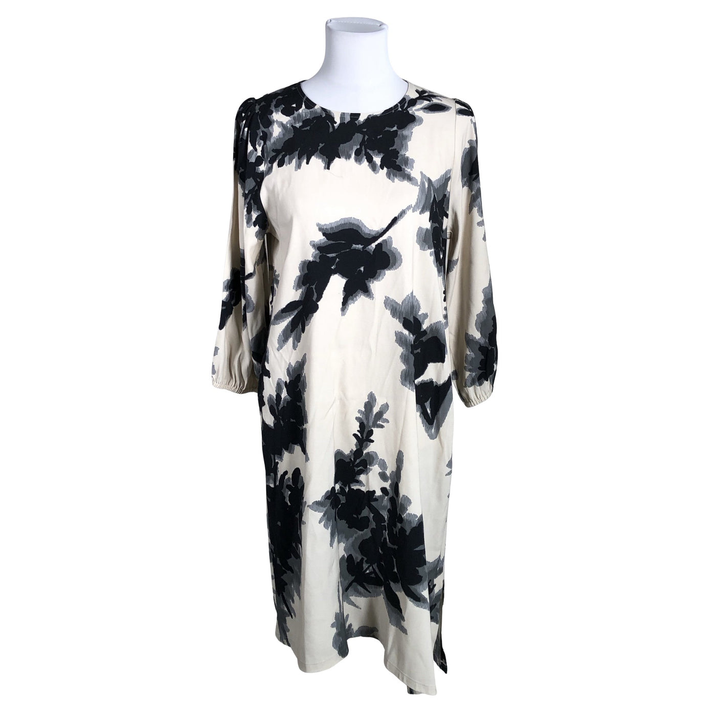 Unisex Kuusama - Mitteveniv kleit, suurus 34 - Beige (1)