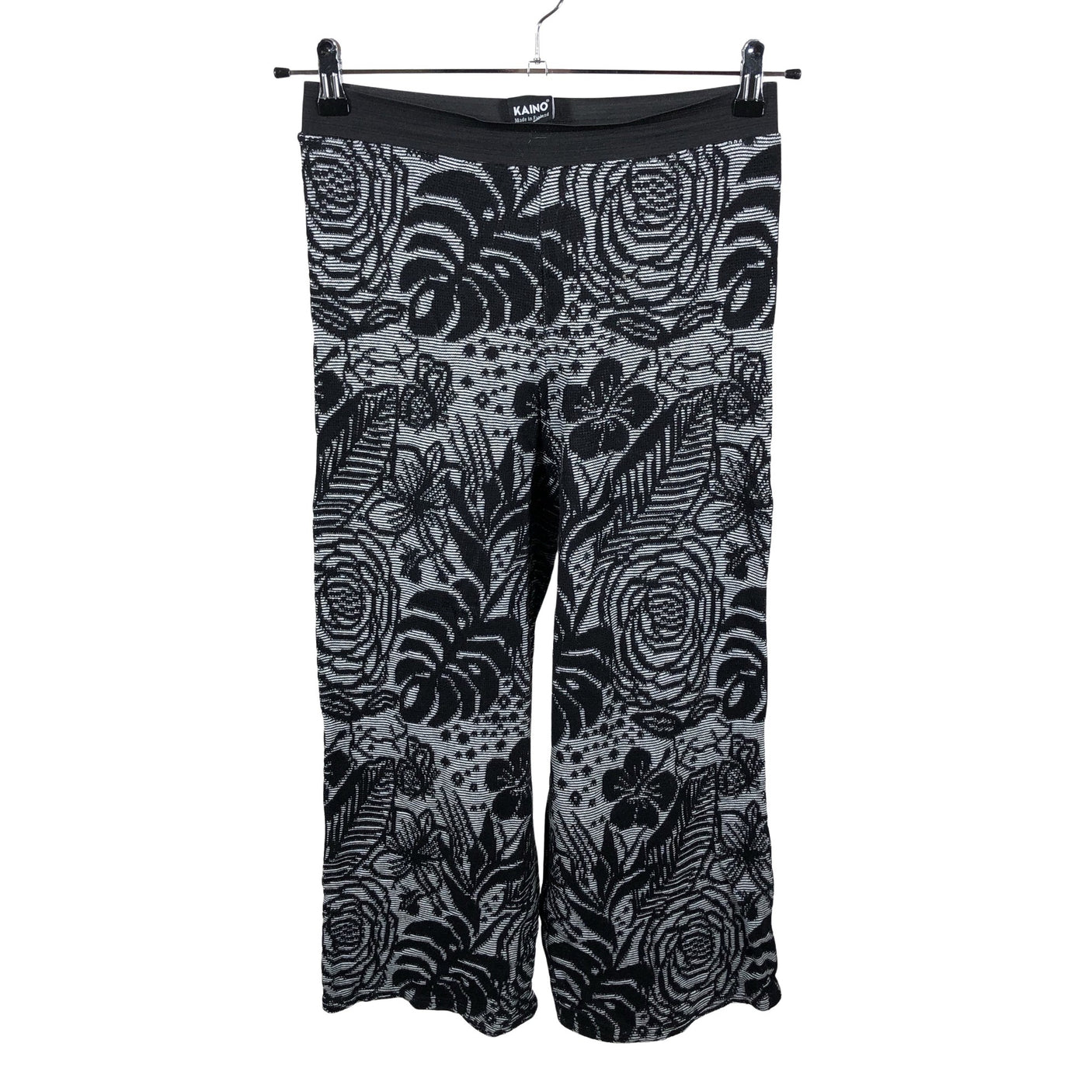 Unisex Kaino - Mittevenivad püksid, suurus 38 - Must (1)