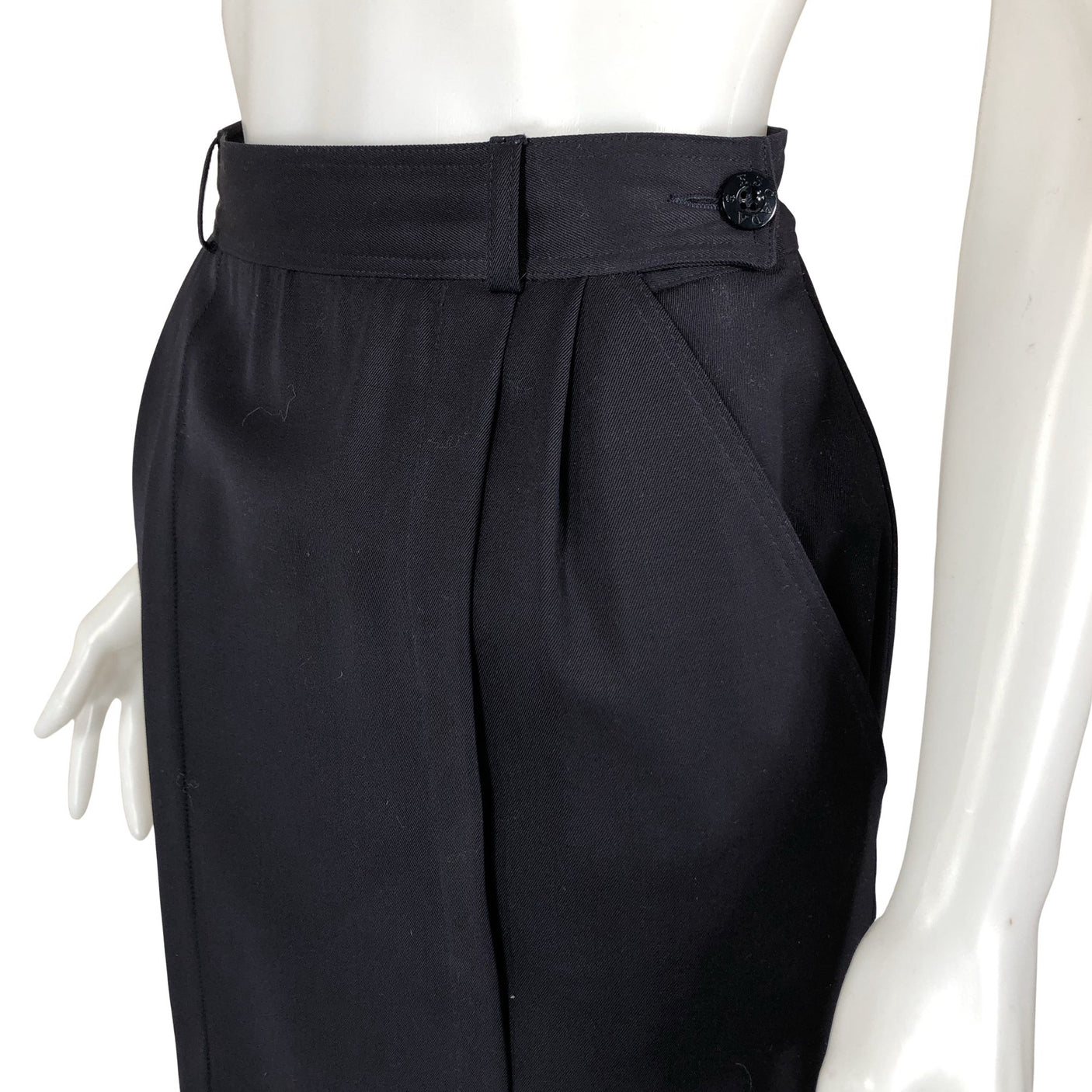 Unisex Escada - Mitteveniv seelik, suurus 32 - Sinine (2)