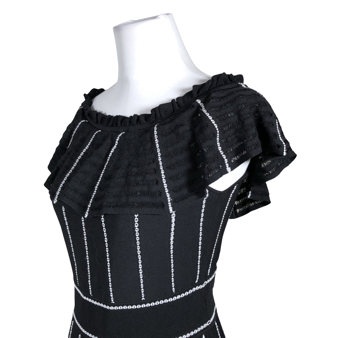 Unisex Joseph Ribkoff - Kootud kleit, suurus 40 - Must (2)