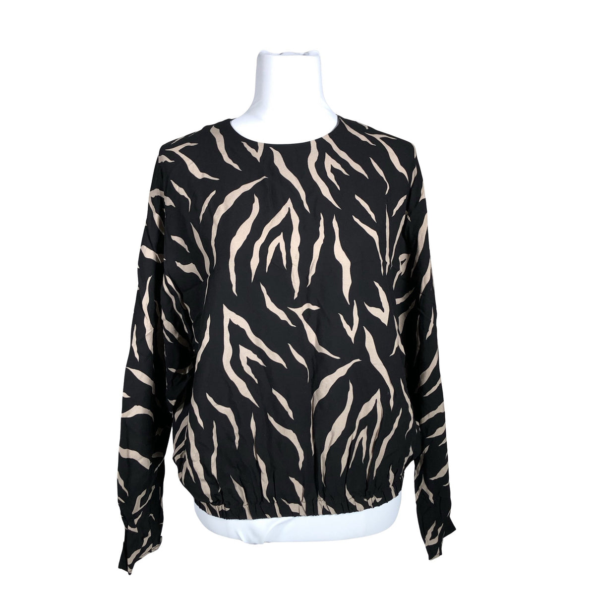Unisex Cut & Pret - Pluus, suurus 34 - Must (1)