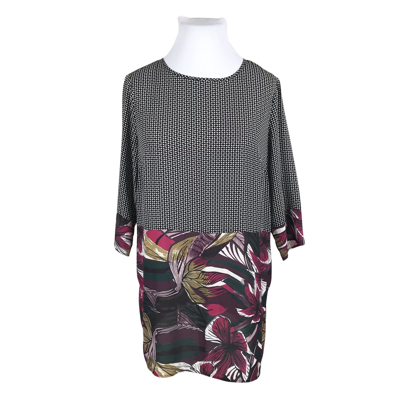 Unisex Cut & Pret - Õhuke kleit, suurus 42 - Must (1)