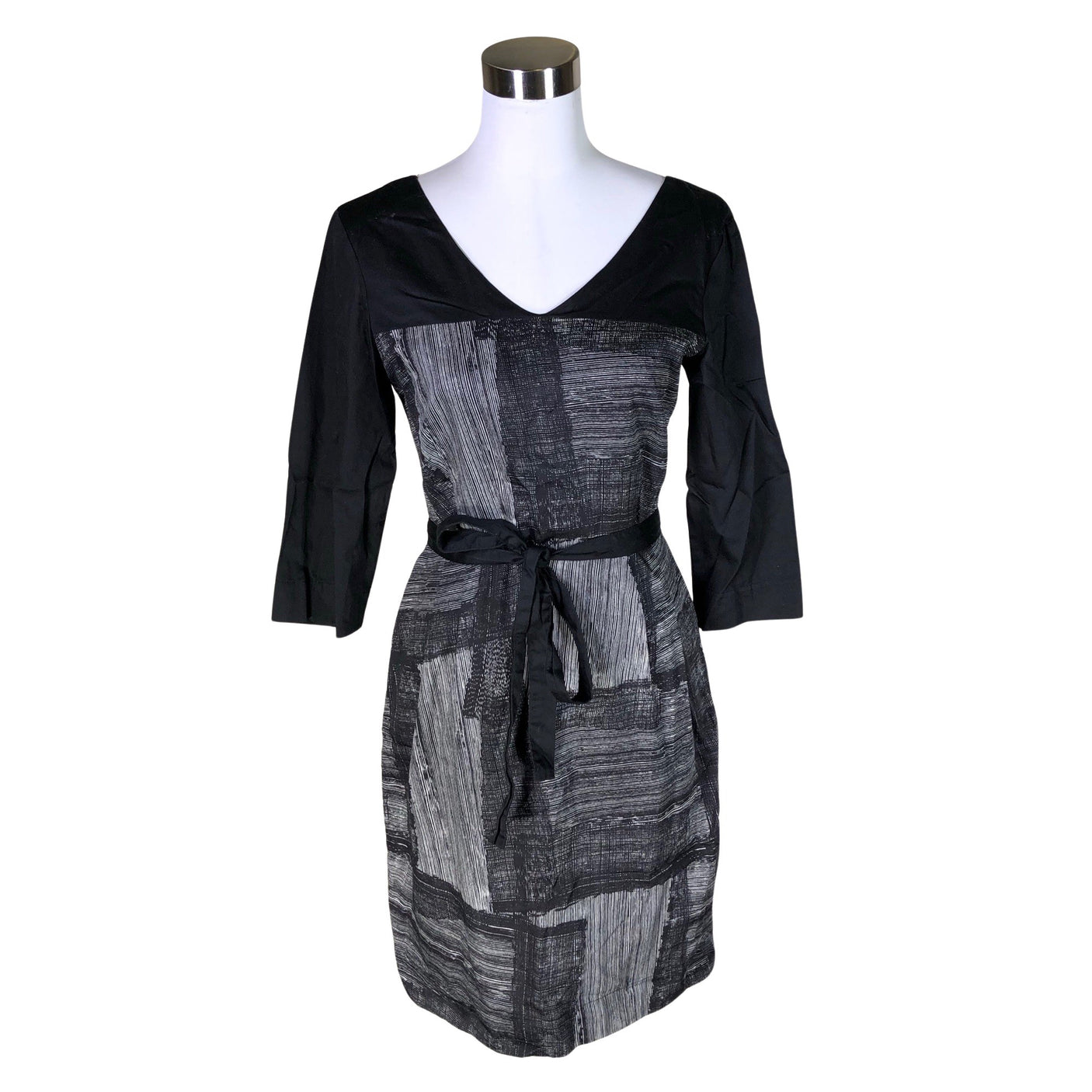 Unisex Marimekko - Mitteveniv kleit, suurus 36 - Must (1)