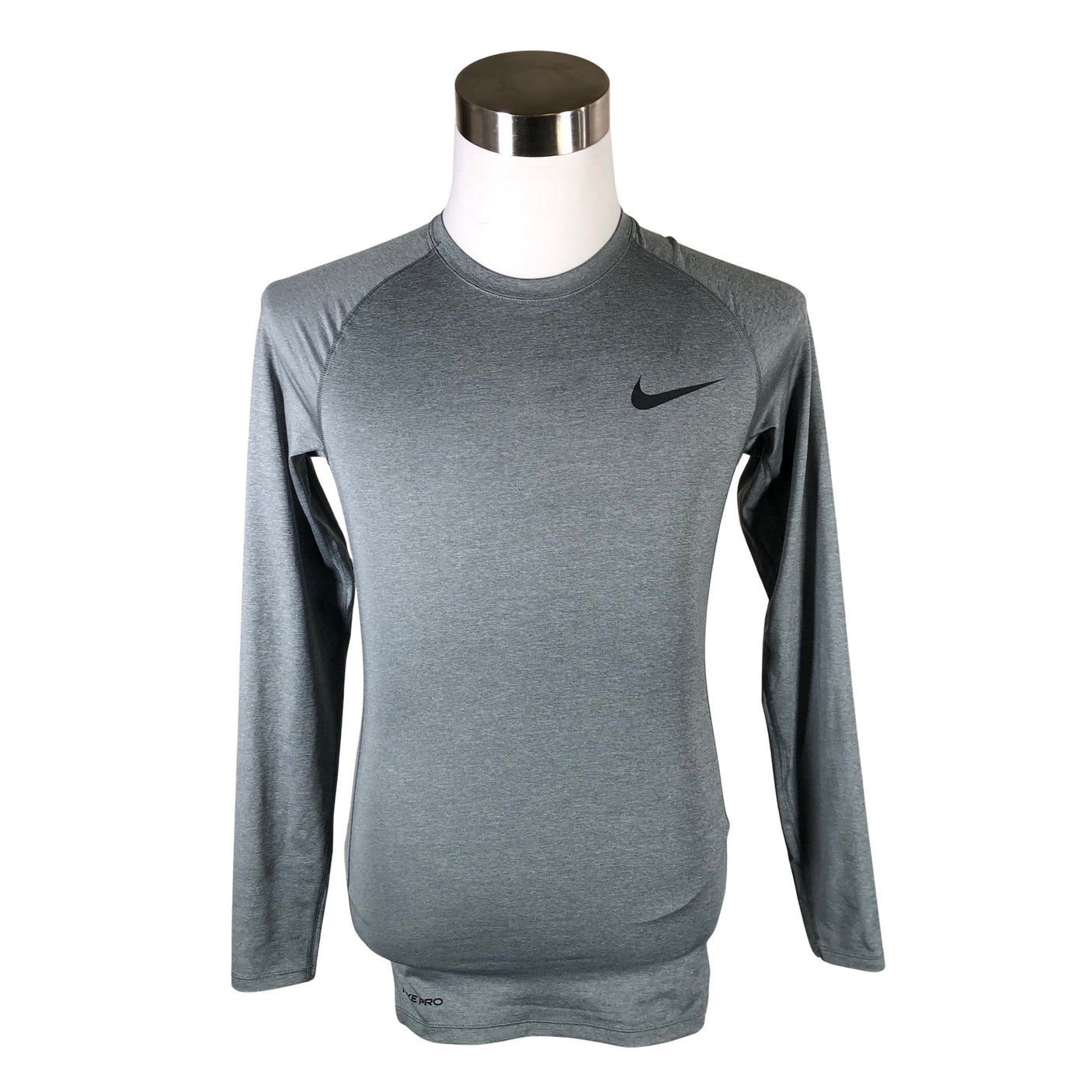 Unisex Nike - Urheilupaita,
pitkät hihat, koko S - (1)