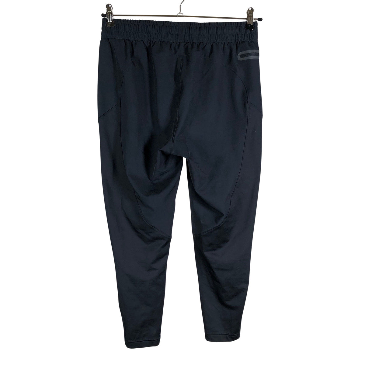 Unisex Under Armour - Spordipüksid, suurus 40 - Must (2)