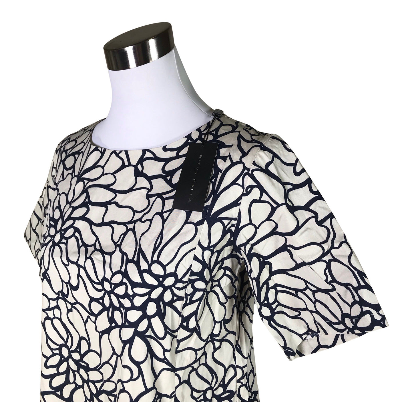 Unisex Ritva Falla - Mitteveniv kleit, suurus 38 - Beige (3)
