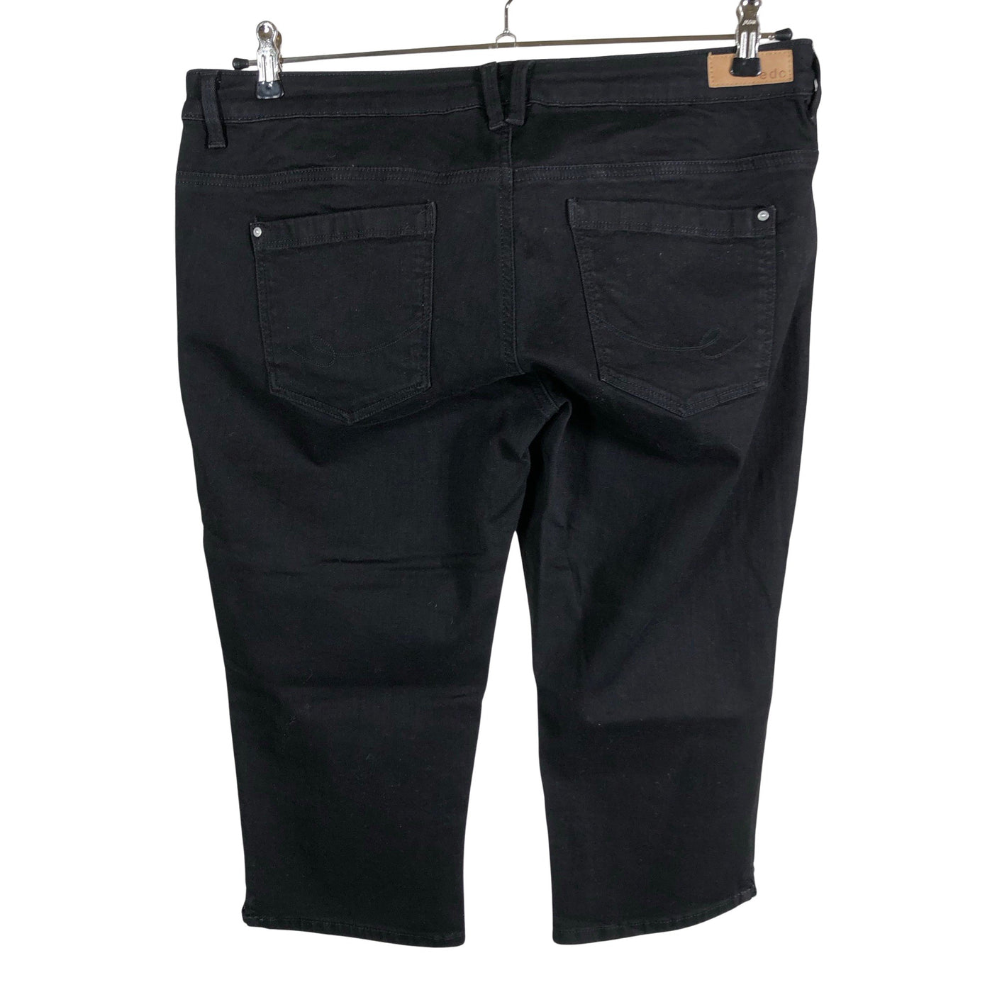 Unisex Esprit - Teksast poolpikad püksid, suurus W34 - Must (2)