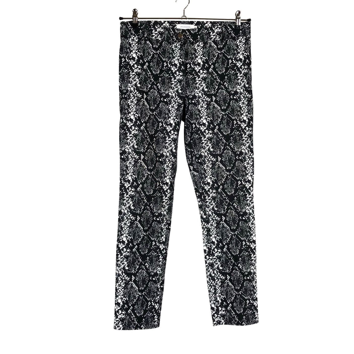 Unisex Andiata - Mittevenivad püksid, suurus 38 - Must (1)
