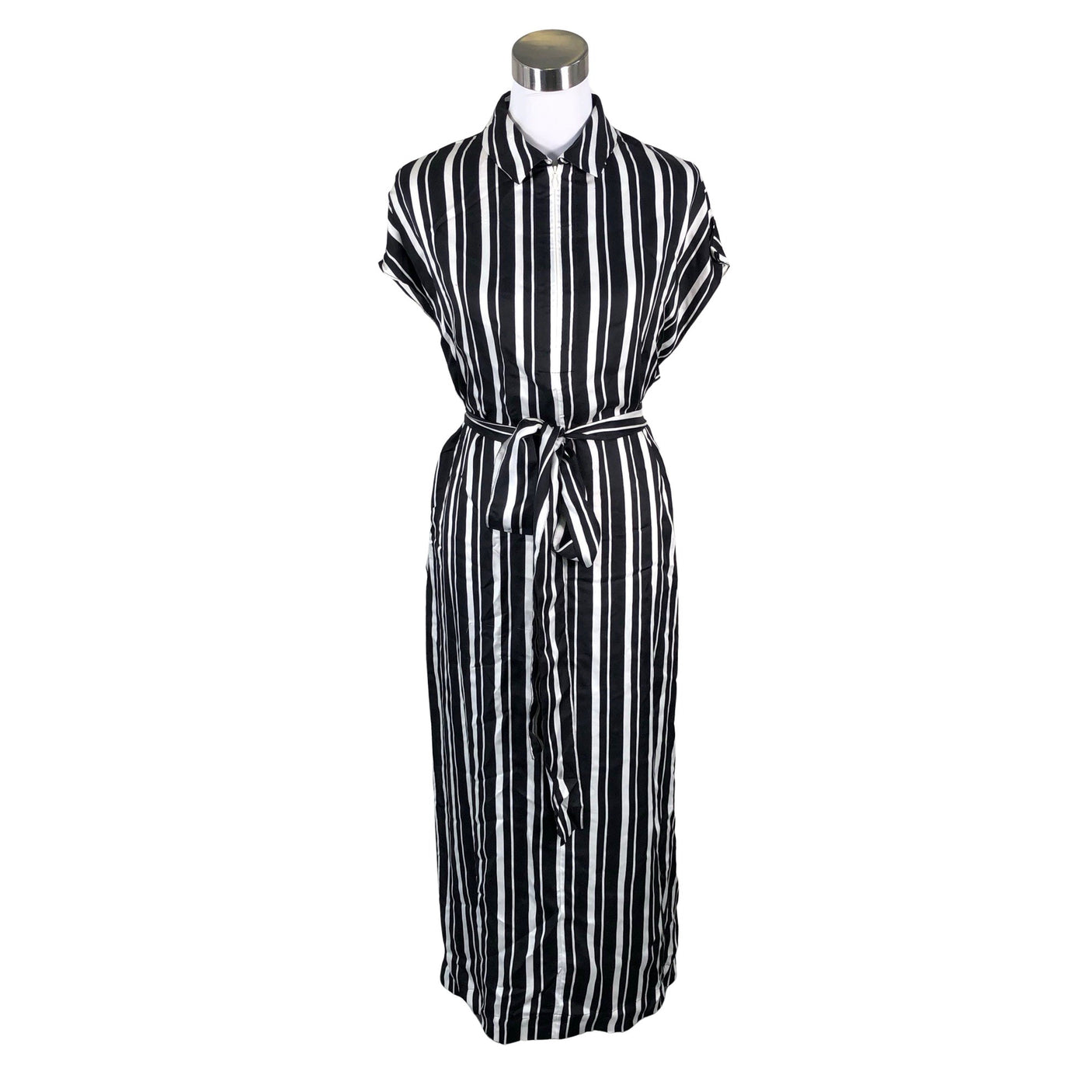 Unisex Hugo Boss - Õhuke kleit, suurus 40 - Must (1)