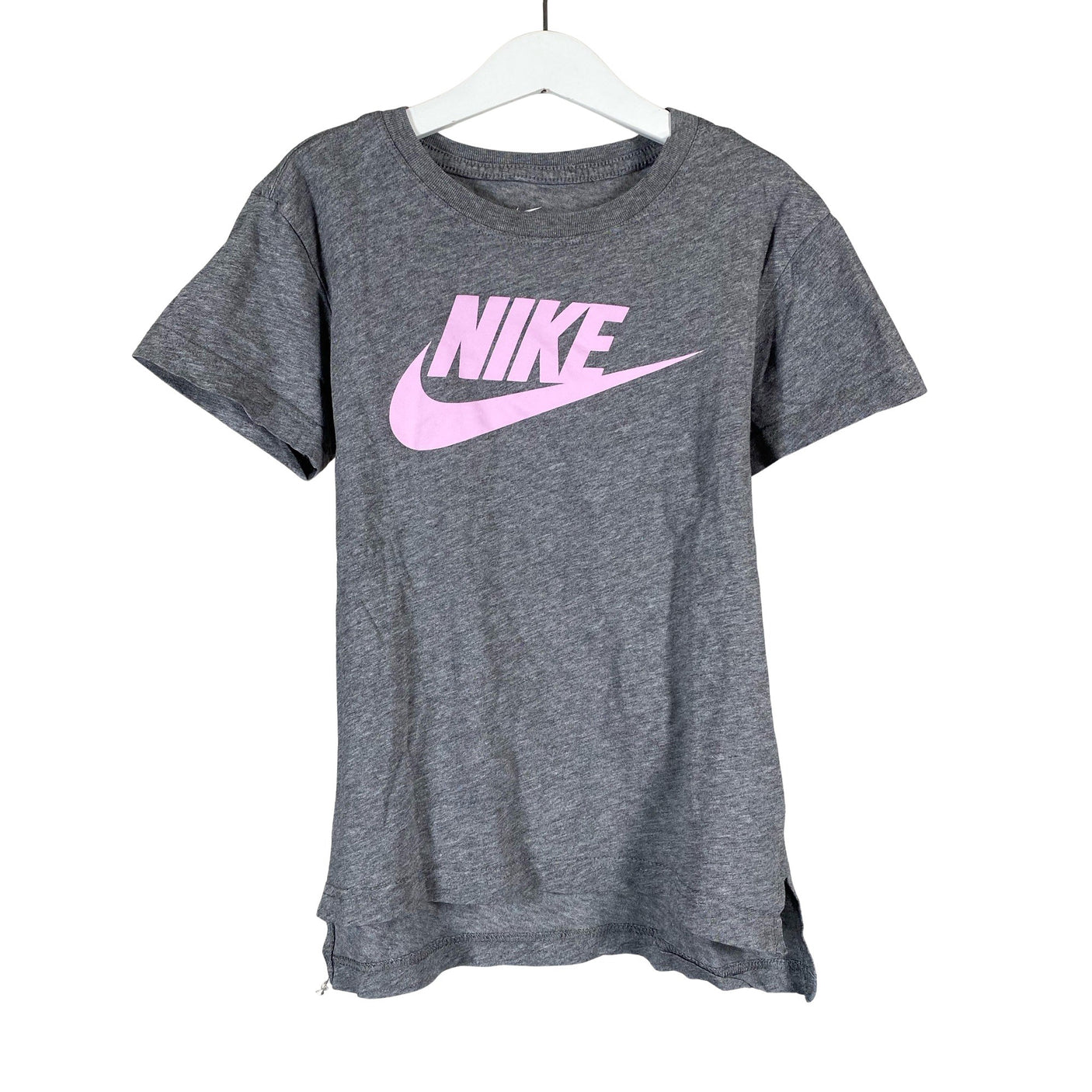 Unisex Nike - T-särk, suurus 128 - 134 - Hall (1)