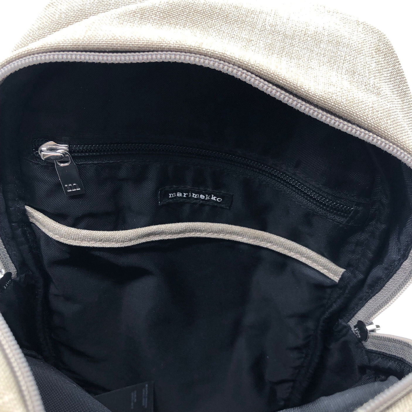 Unisex Marimekko - Õlakott, suurus Midi - Hall (3)