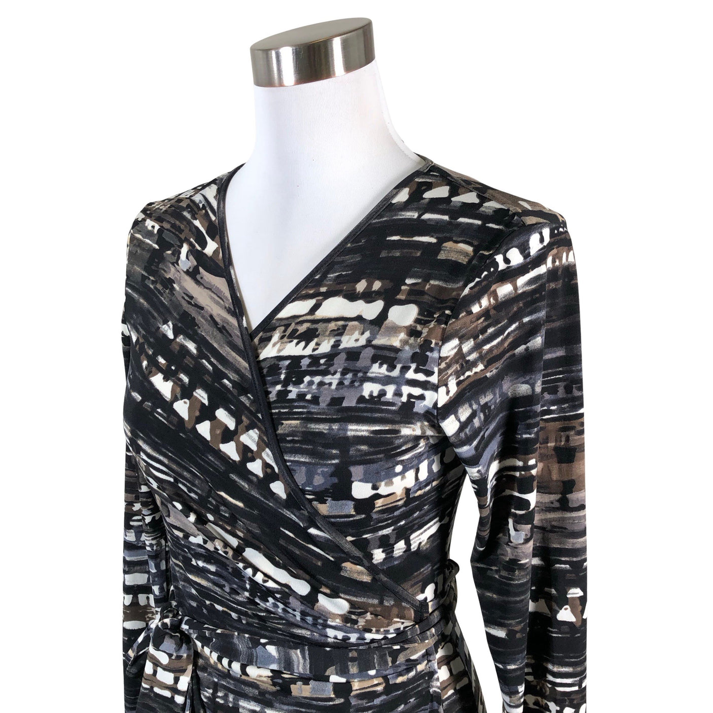 Unisex Andiata - Trikotaažist kleit, suurus 36 - Must (2)