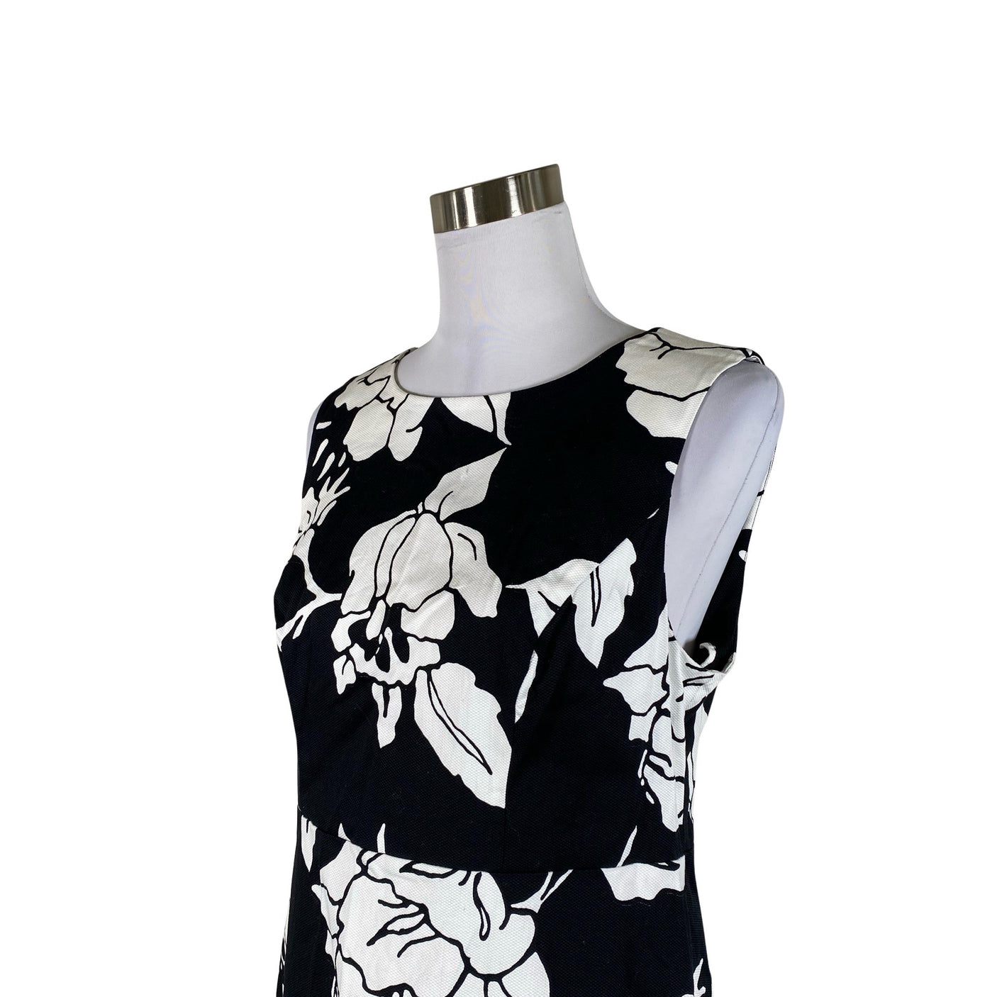 Unisex Mekkoateljee - Mitteveniv kleit, suurus 40 - Must (3)