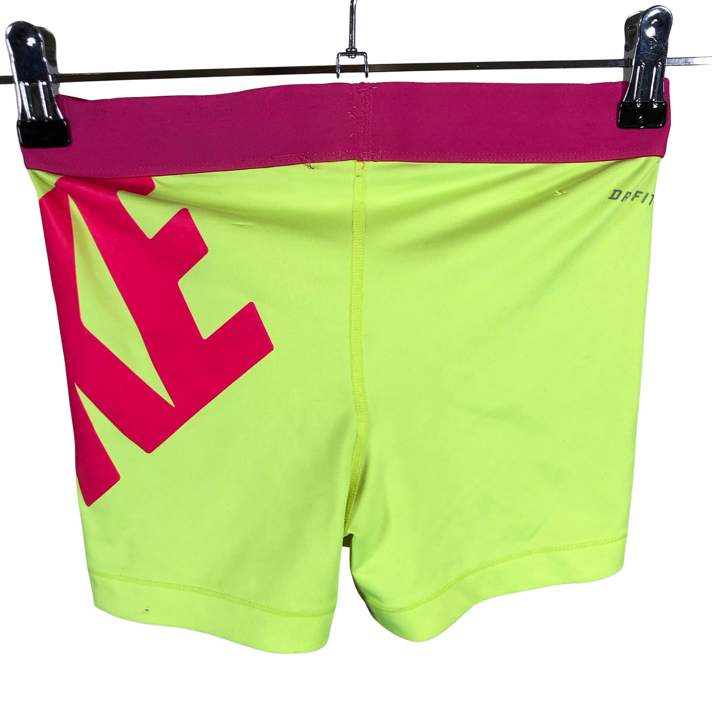Unisex Nike - Lühikesed spordipüksid, suurus 36 - Kollane (2)