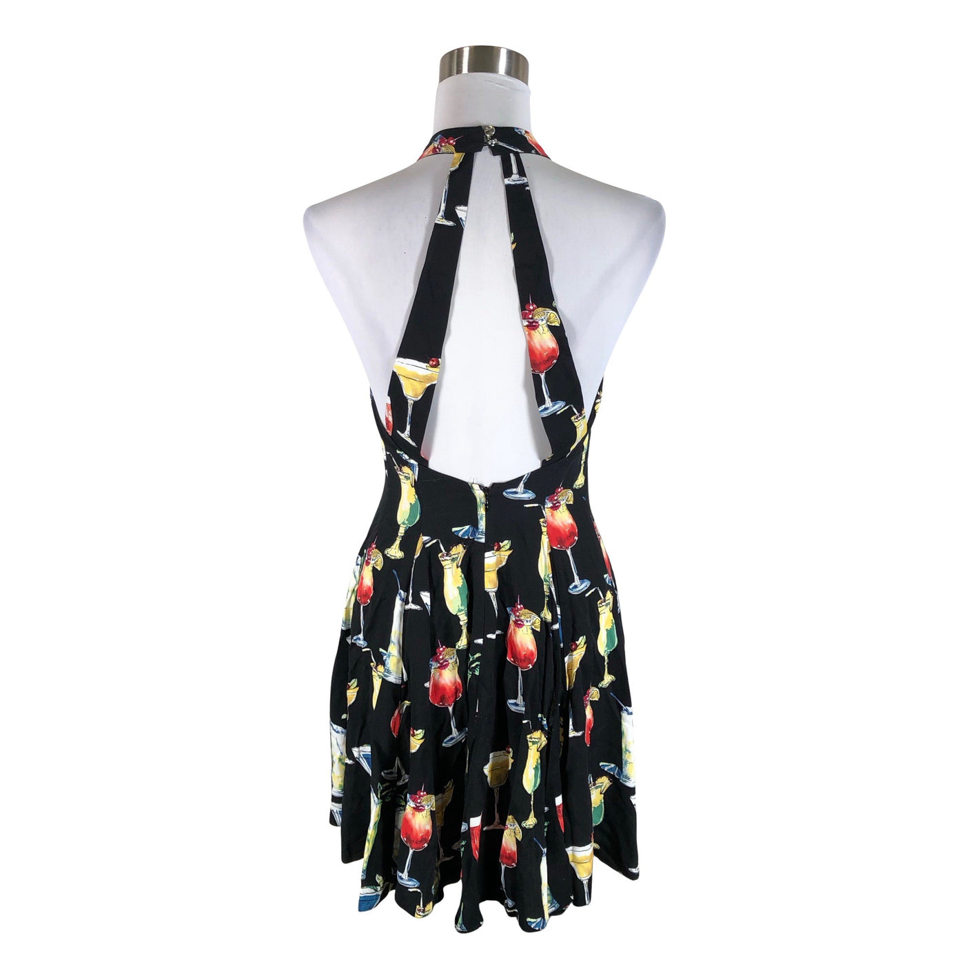 Unisex Guess - Mitteveniv kleit, suurus 34 - Must (2)