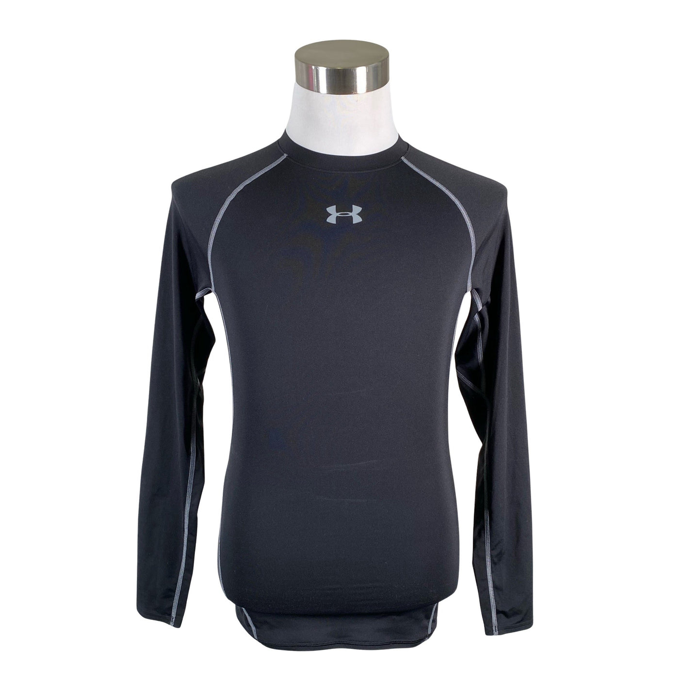 Unisex Under Armour - Urheilupaita,
pitkät hihat, koko M - (1)