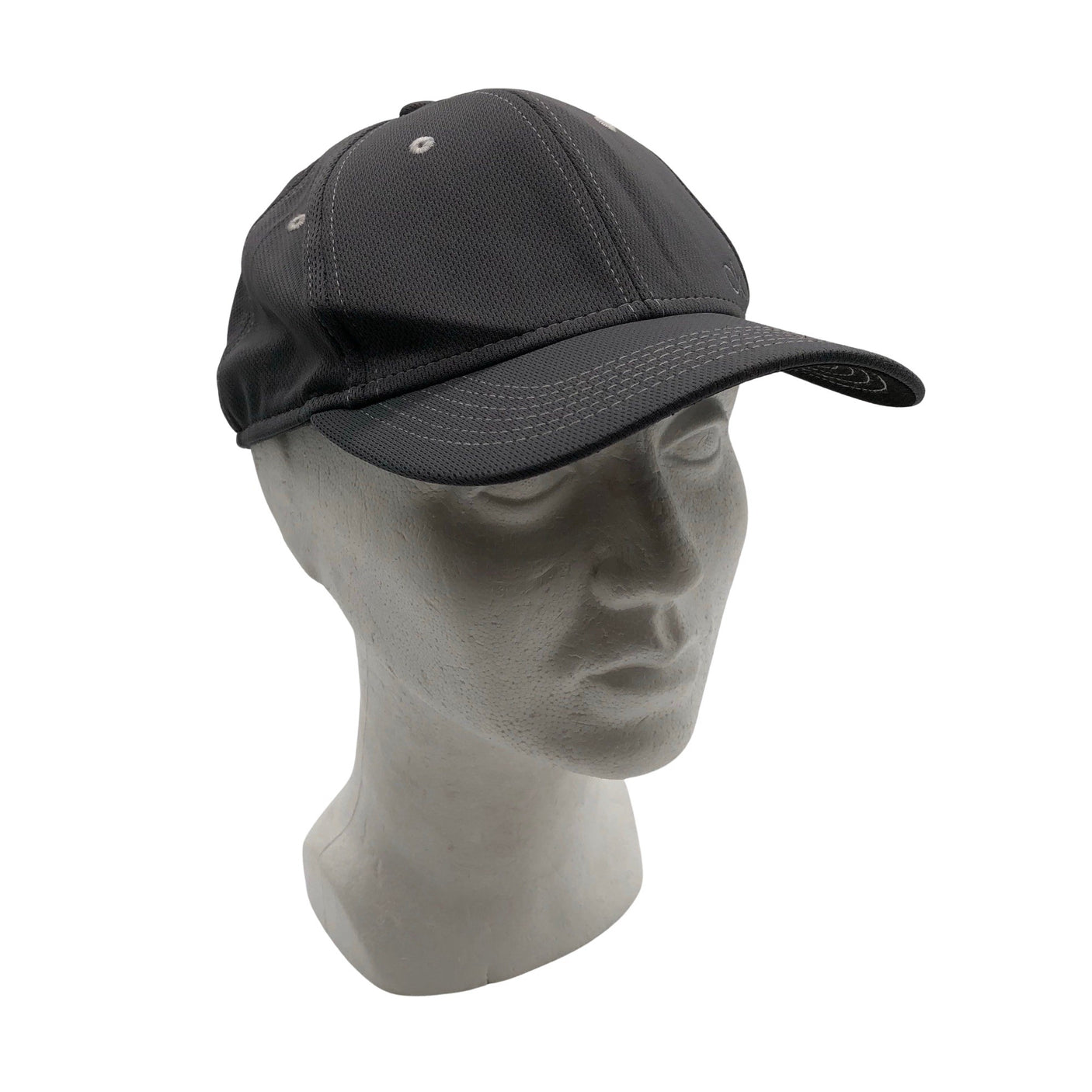 Unisex Calvin Klein - Nokamüts, suurus 58 - 60 cm - Hall (1)