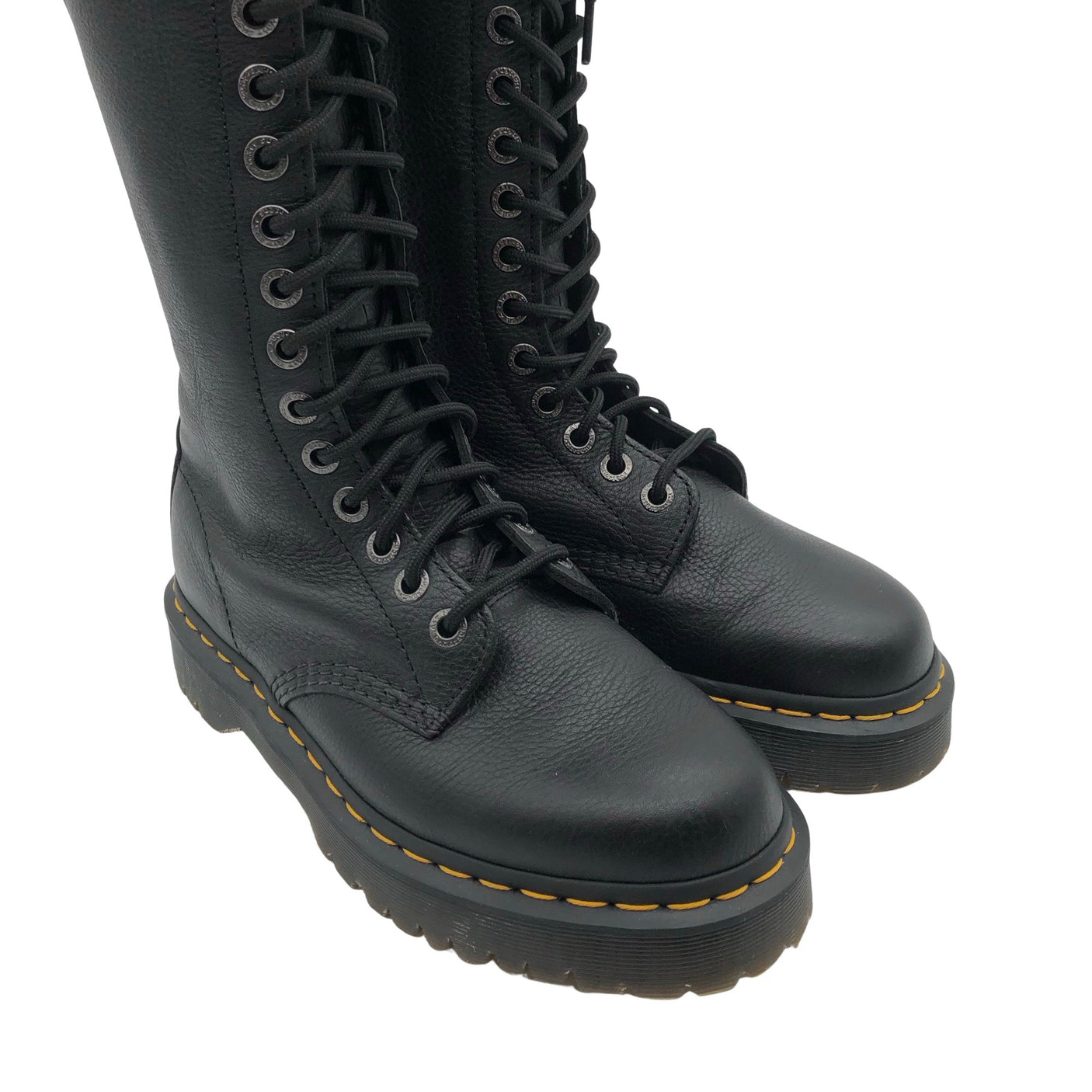Unisex Dr. Martens - Saapad, suurus 39 - Must (3)