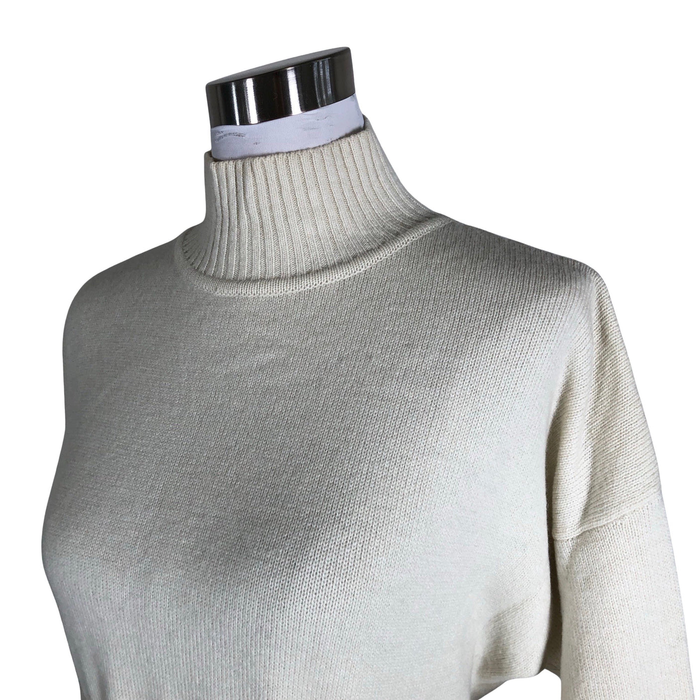 Unisex Almada Label - Kootud kleit, suurus 40 - Looduslik valge (3)