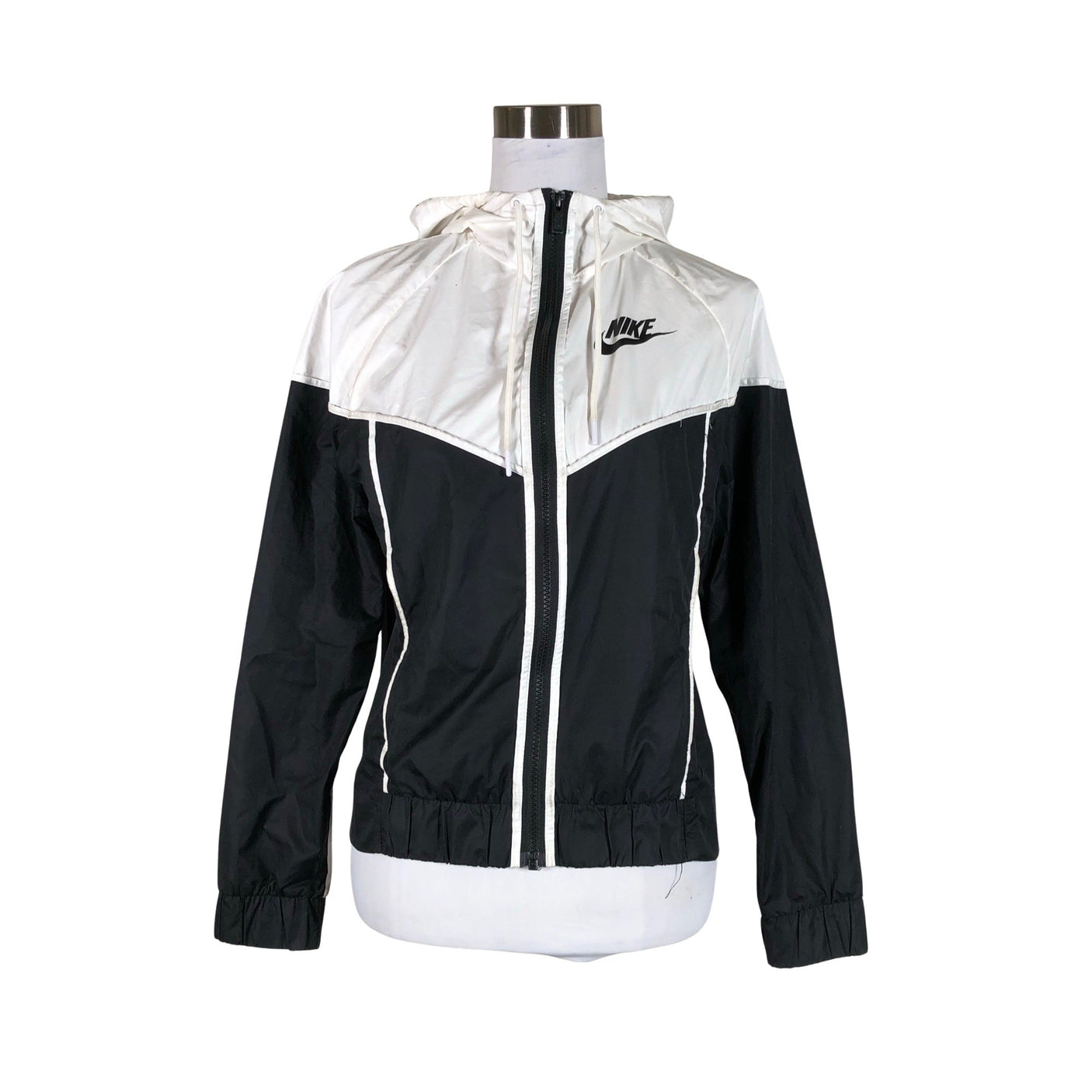 Unisex Nike - Jope, suurus 34 - Must (1)