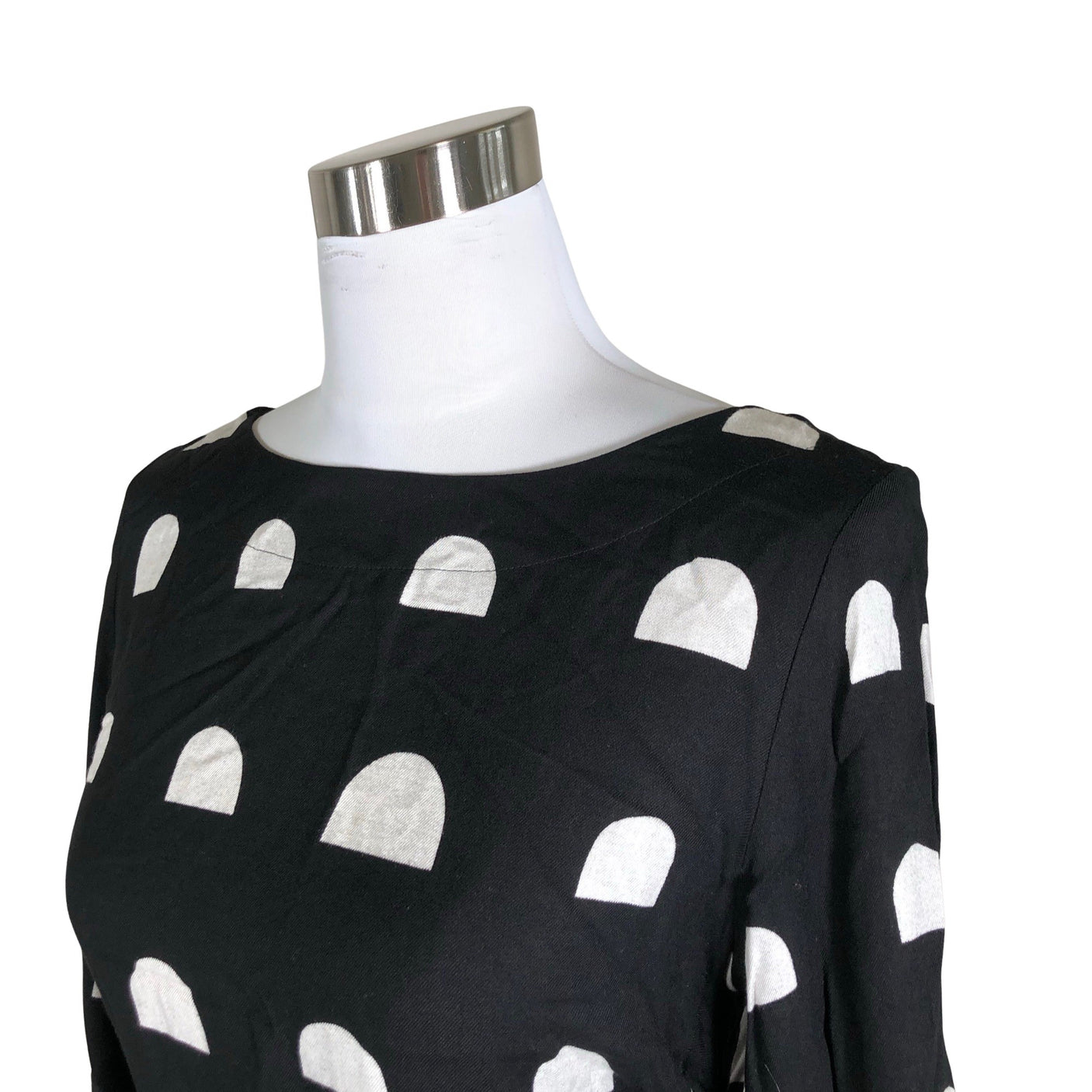 Unisex Marimekko - Õhuke kleit, suurus 36 - Must (3)