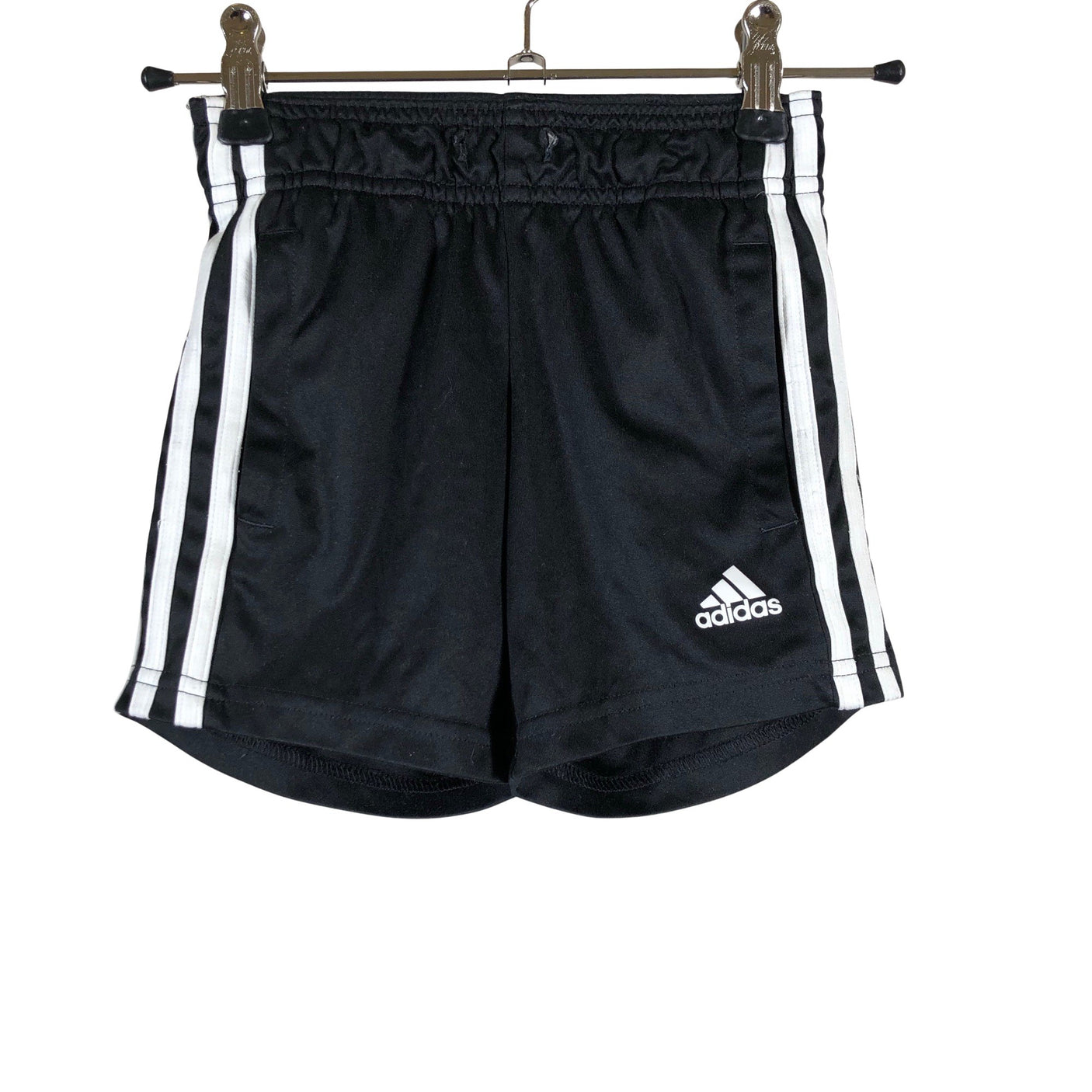 Unisex Adidas - Lühikesed spordipüksid, suurus 104 - 110 - Must (1)