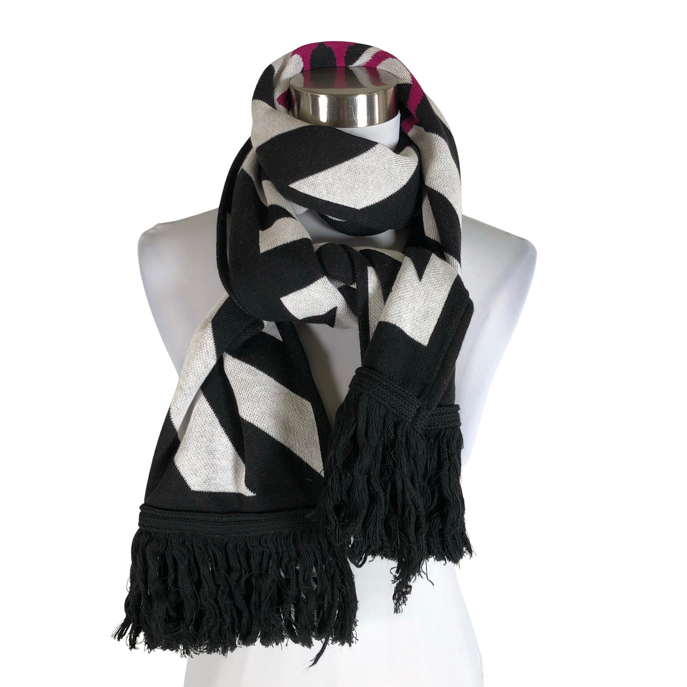 Unisex Off-White - Sall, suurus Maxi - Must (1)