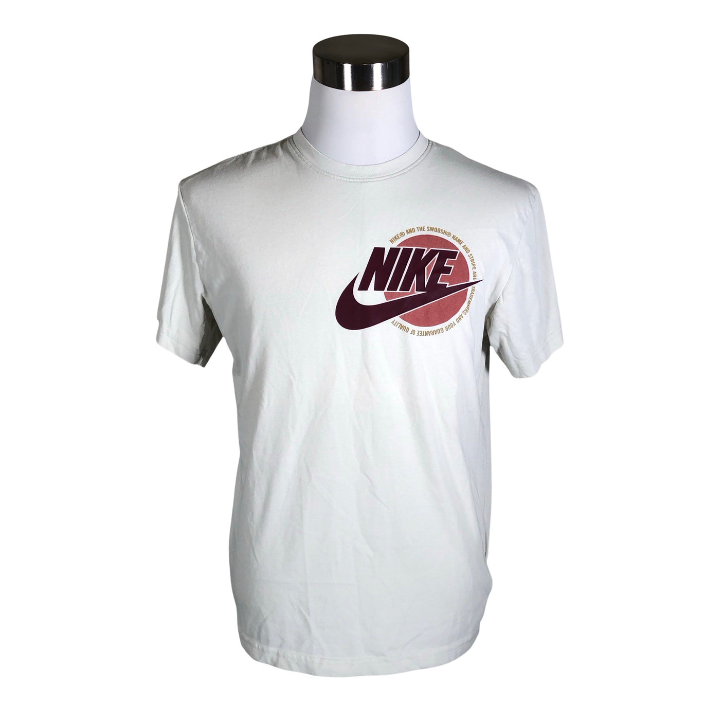 Unisex Nike - T-särk, suurus S - Looduslik valge (1)